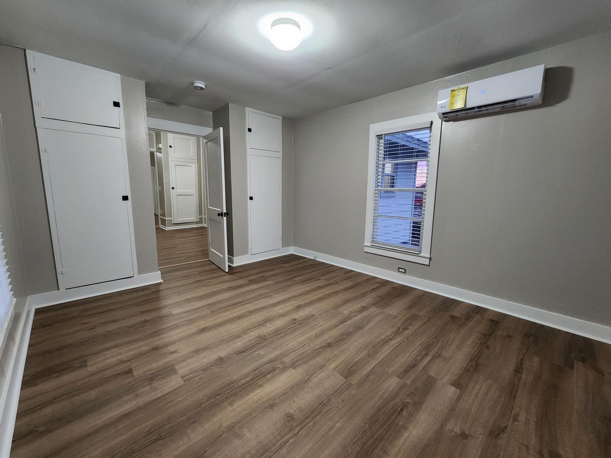 206 N Donohoe St, Granger, TX 76530