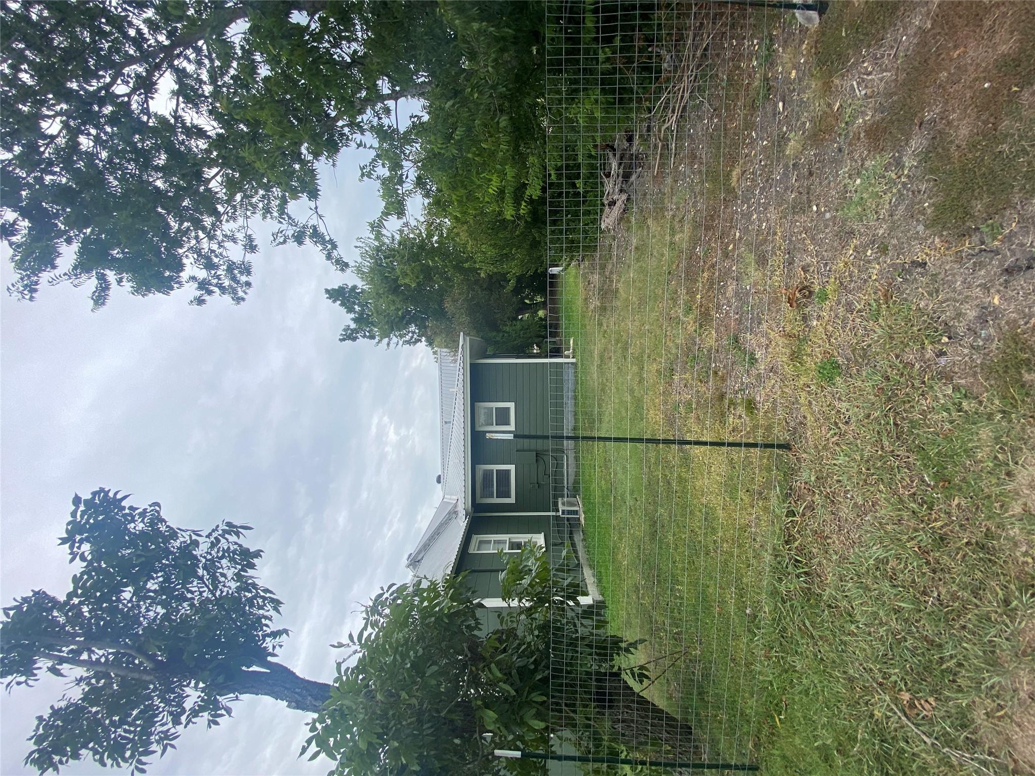 206 N Donohoe St, Granger, TX 76530