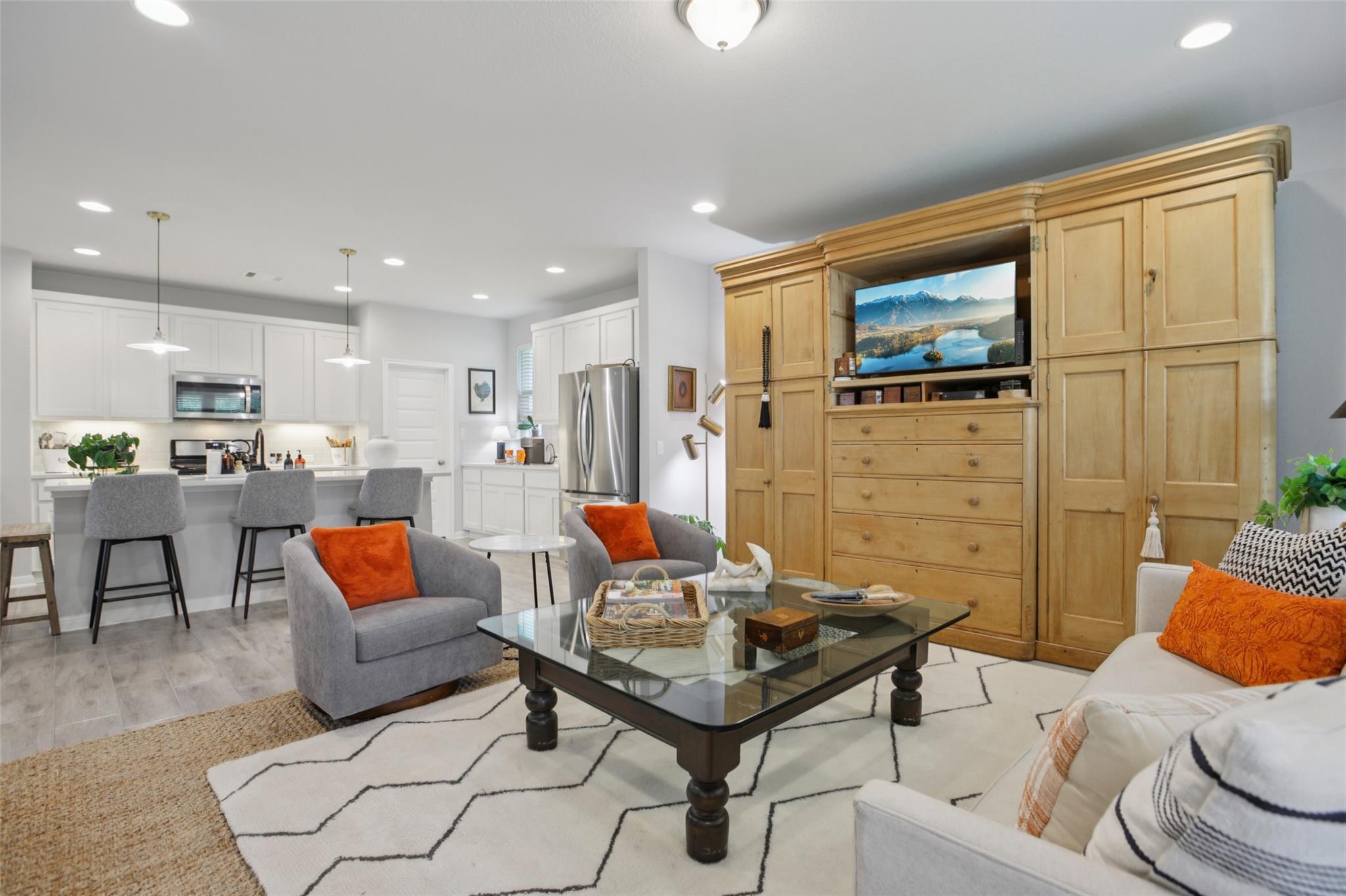 817 Olive Creek Dr # 70, Georgetown, TX 78633