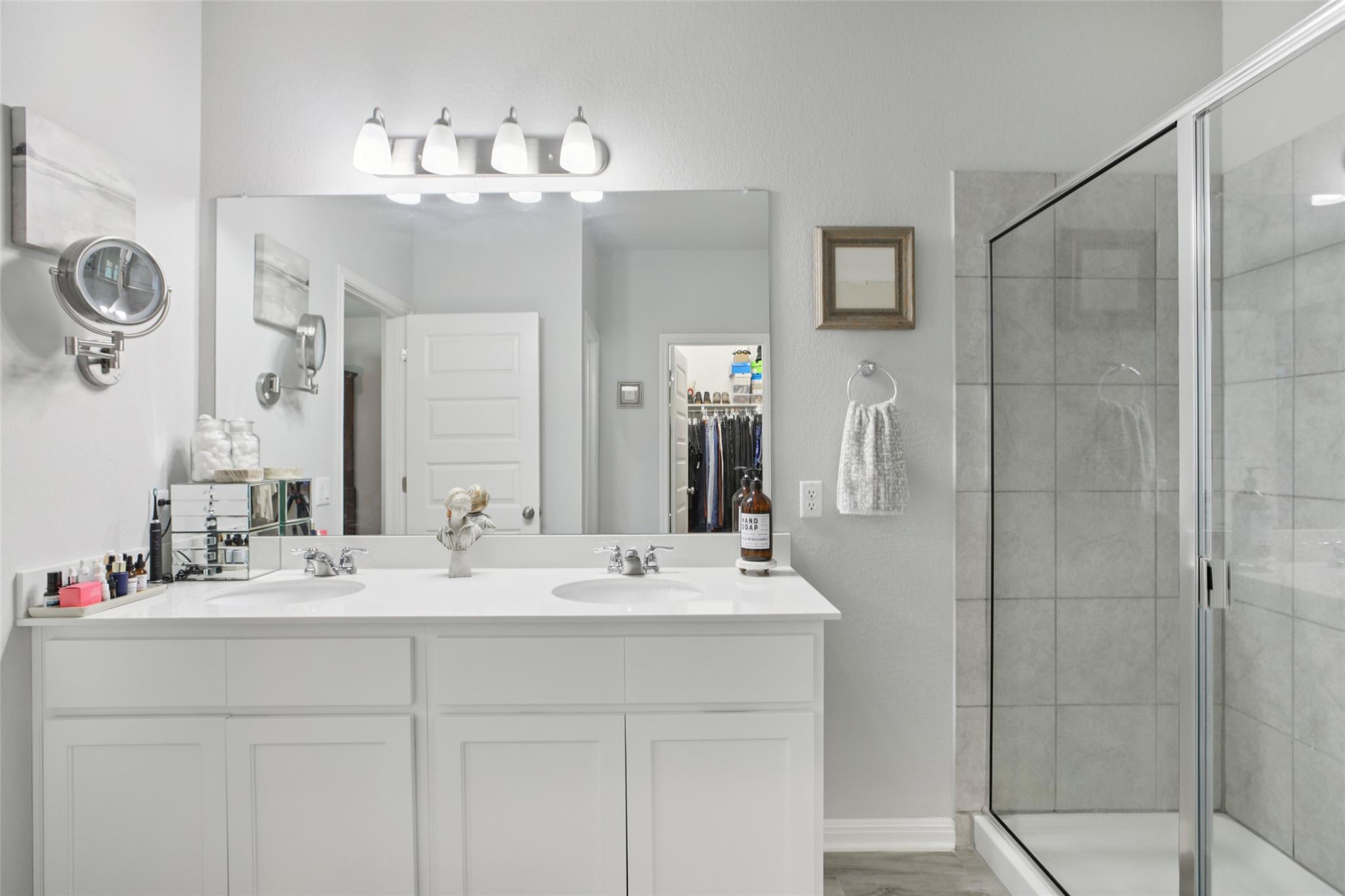 817 Olive Creek Dr # 70, Georgetown, TX 78633