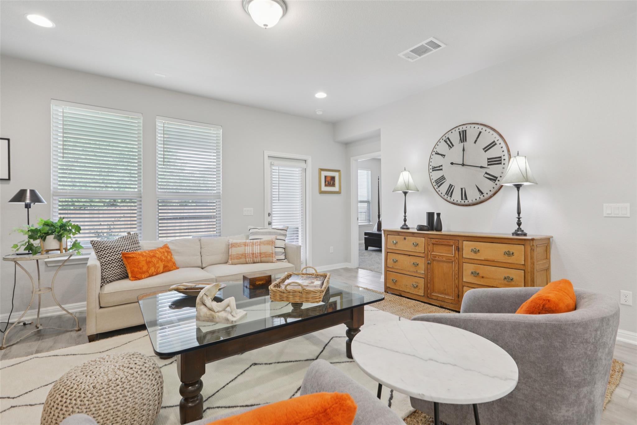 817 Olive Creek Dr # 70, Georgetown, TX 78633