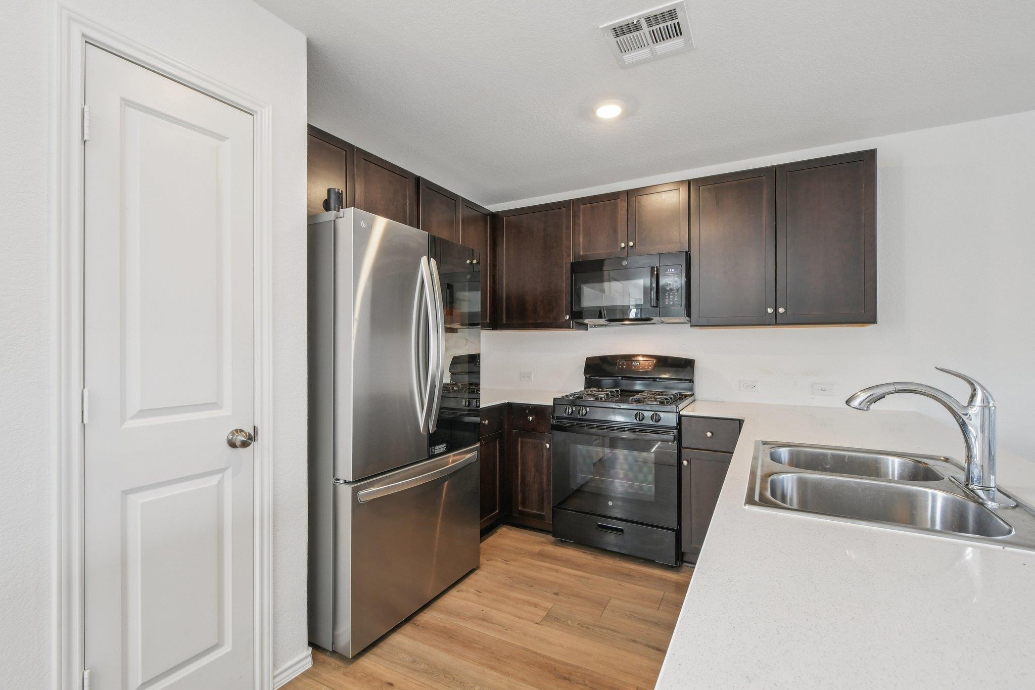 17717 Sulphur Springs Way, Elgin, TX 78621