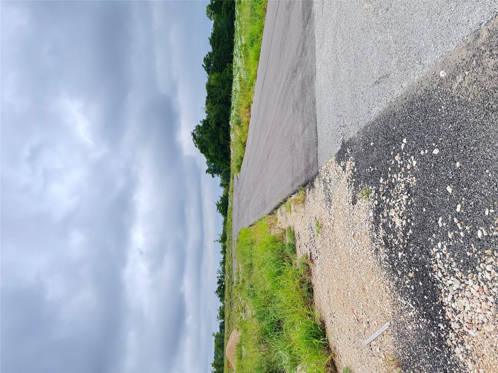 109 Compound Ln, Round Top, TX 78954