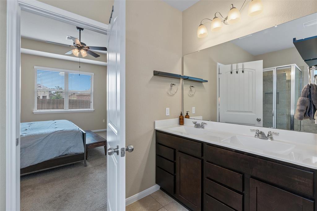 2428 Lyla Ln, Leander, TX 78641