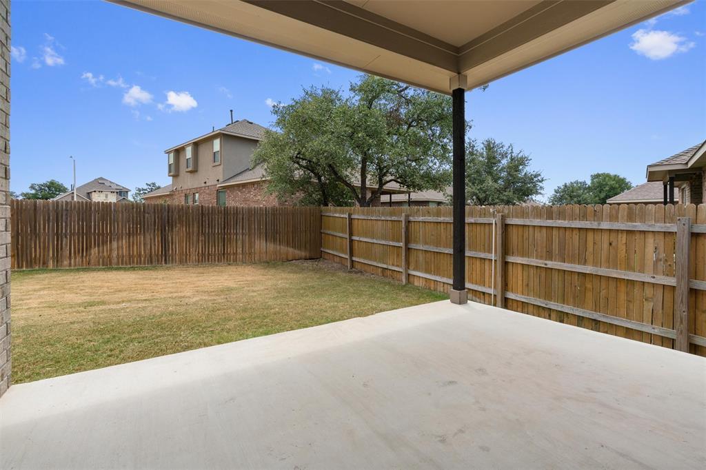 2428 Lyla Ln, Leander, TX 78641