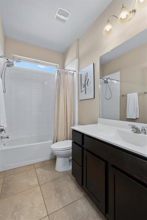 2428 Lyla Ln, Leander, TX 78641