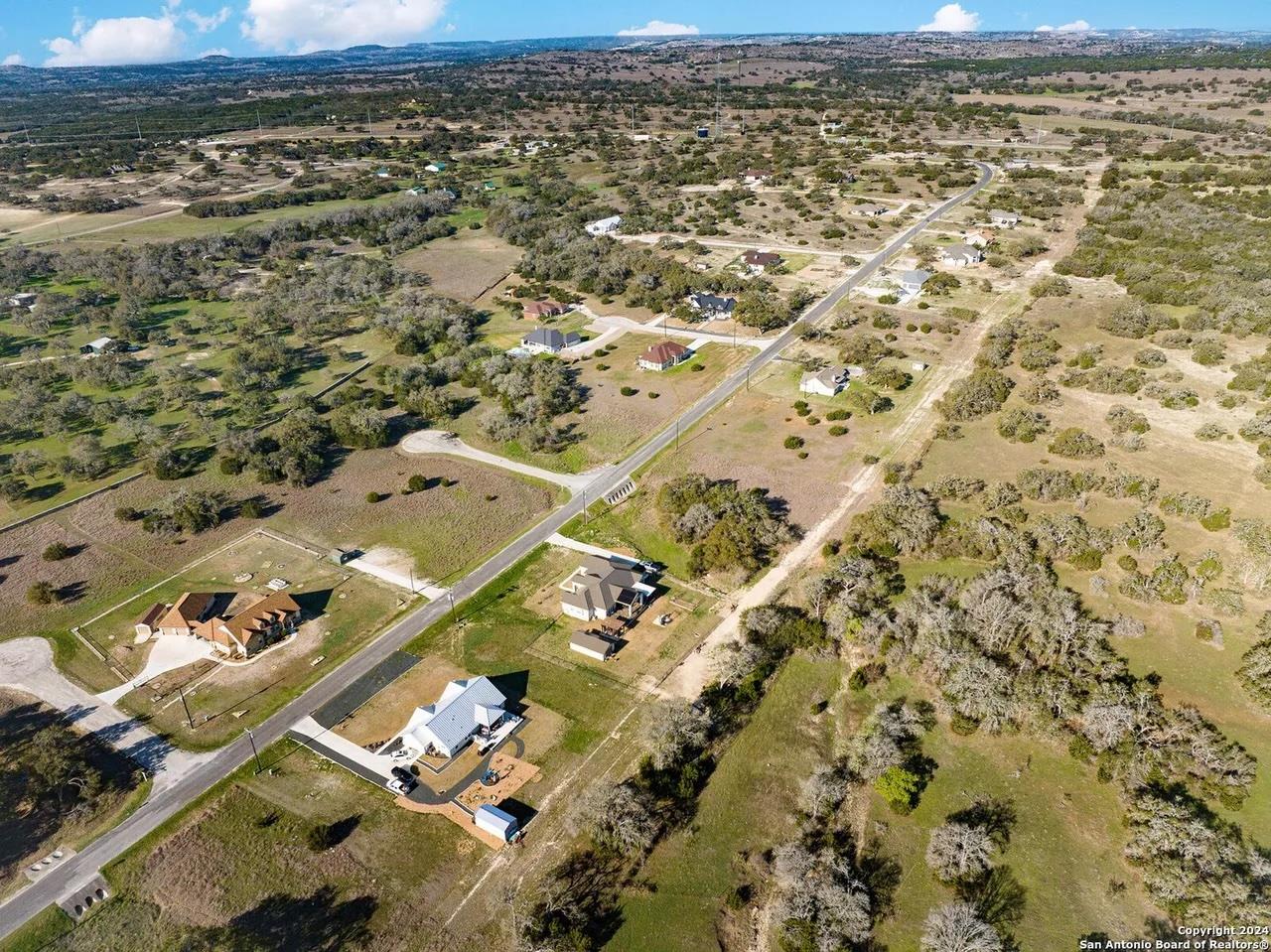 327 John Price, Blanco, TX 78606