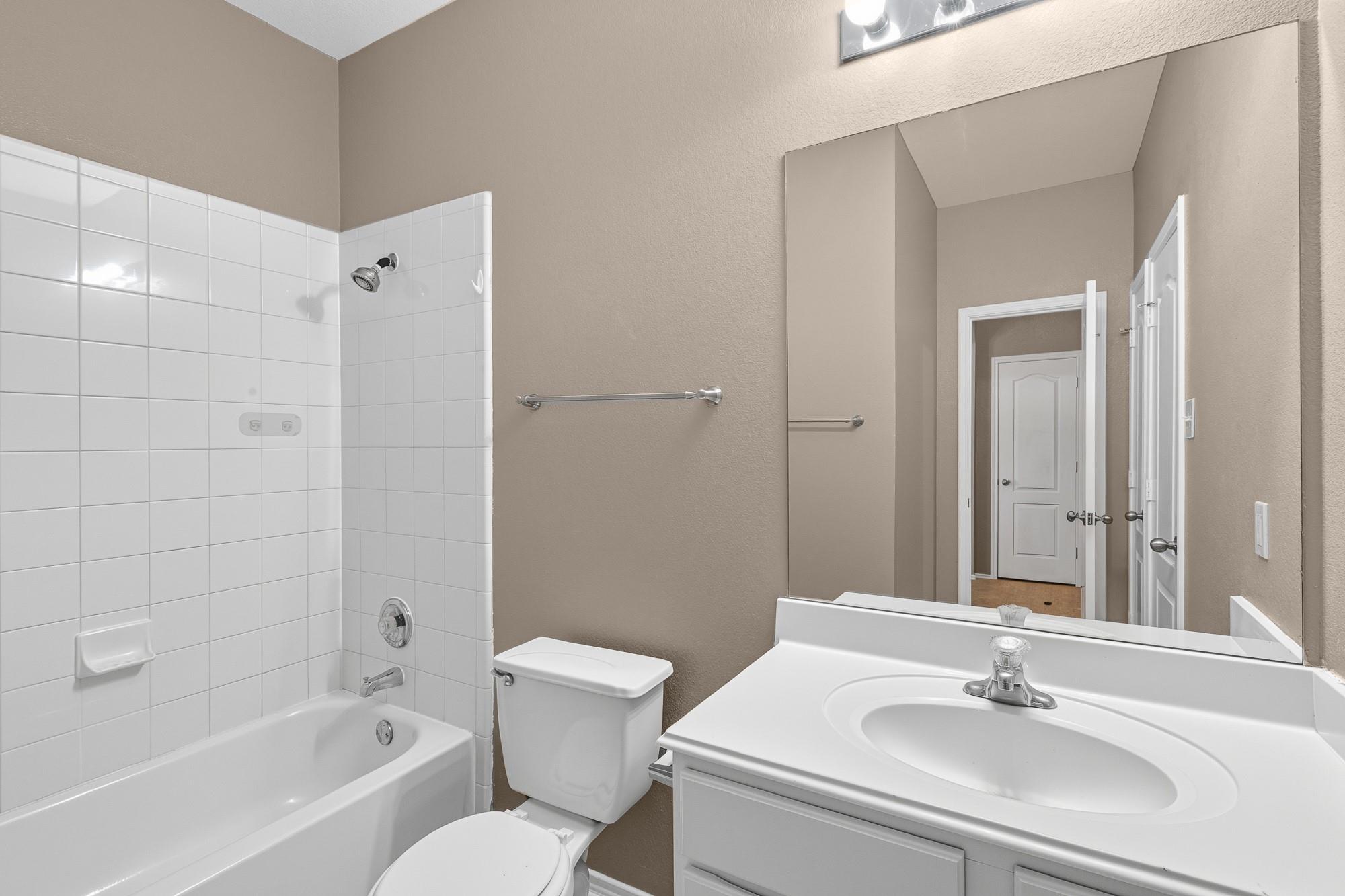 257 Firwood N, Kyle, TX 78640