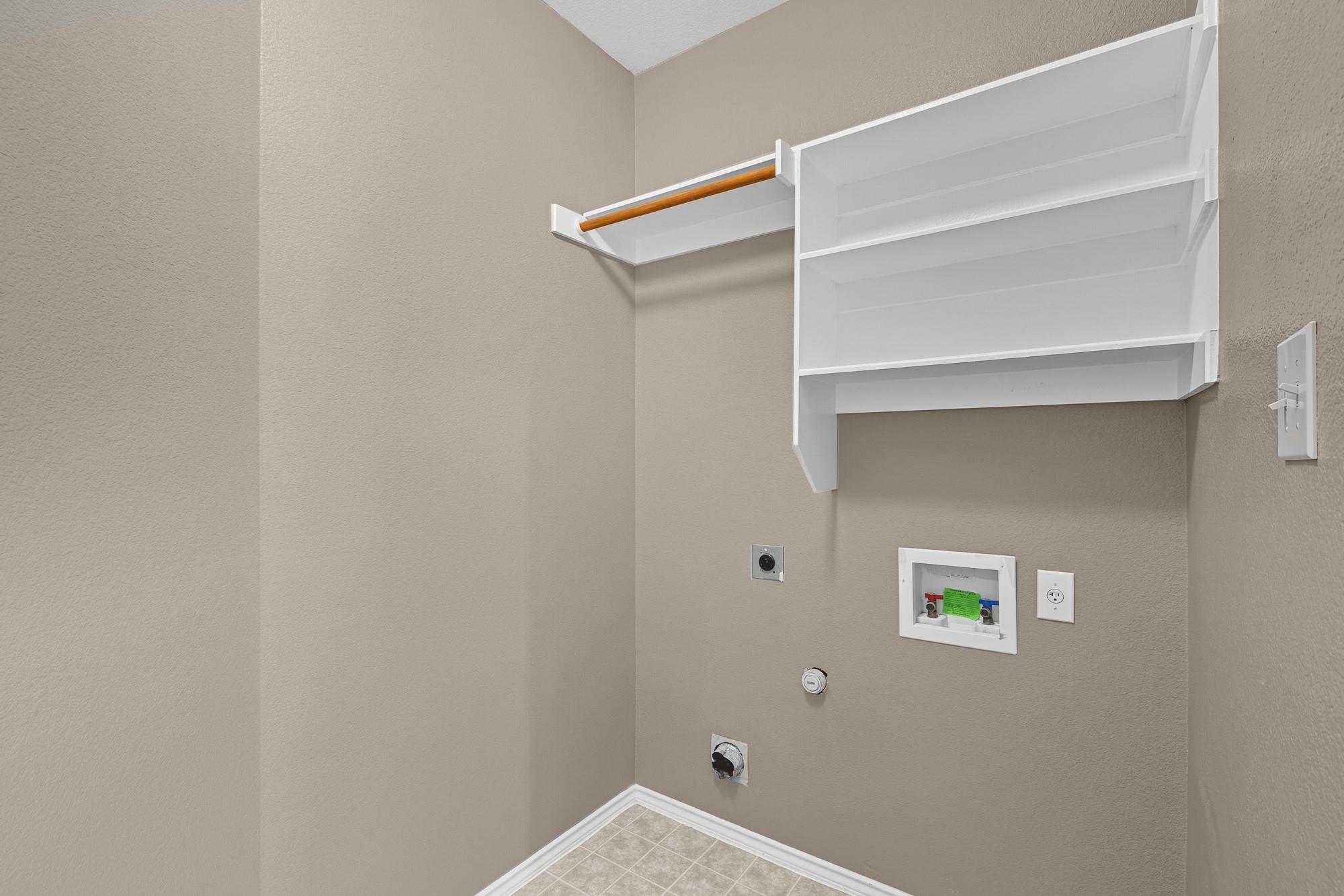 257 Firwood N, Kyle, TX 78640