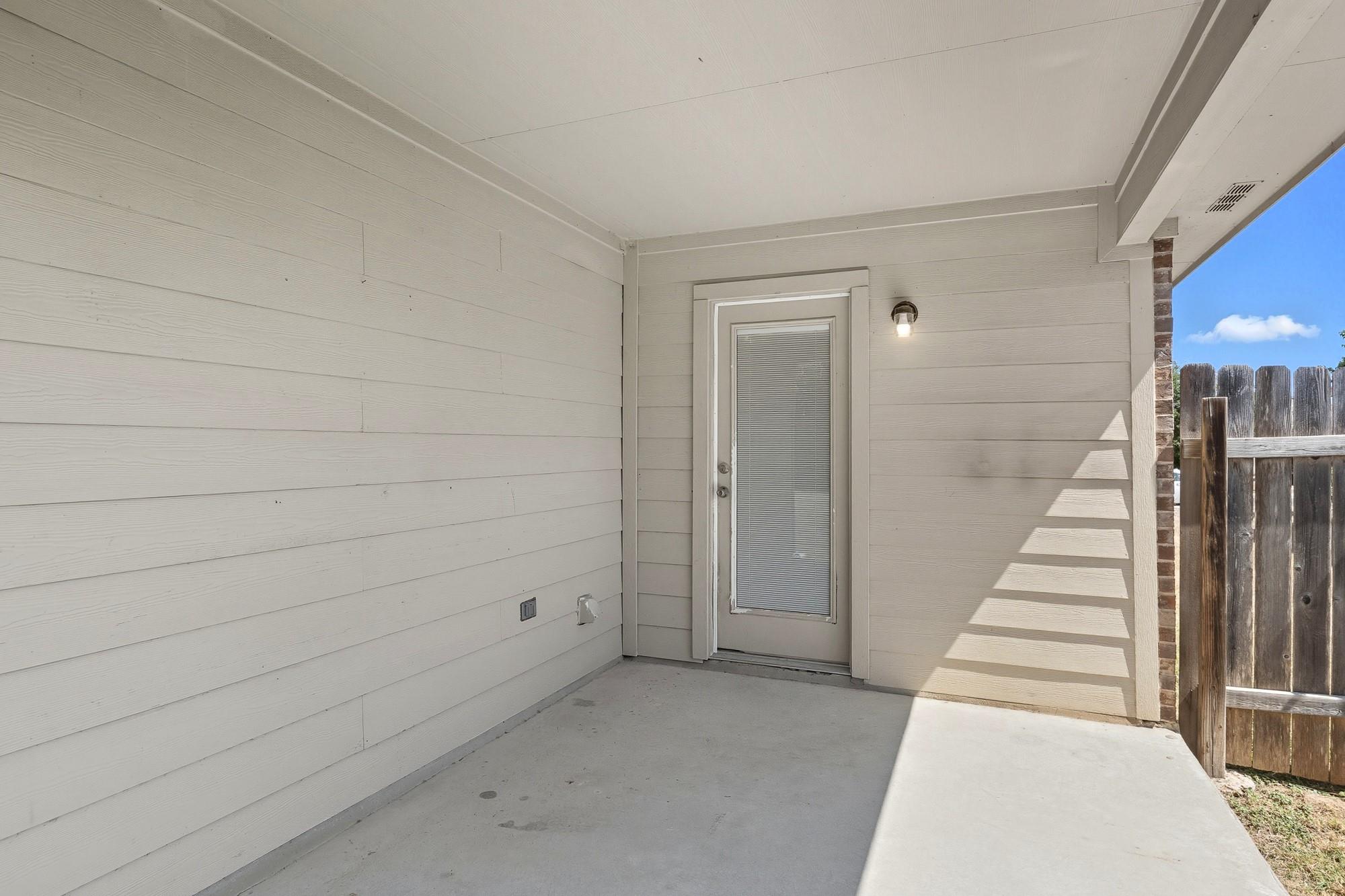 257 Firwood N, Kyle, TX 78640