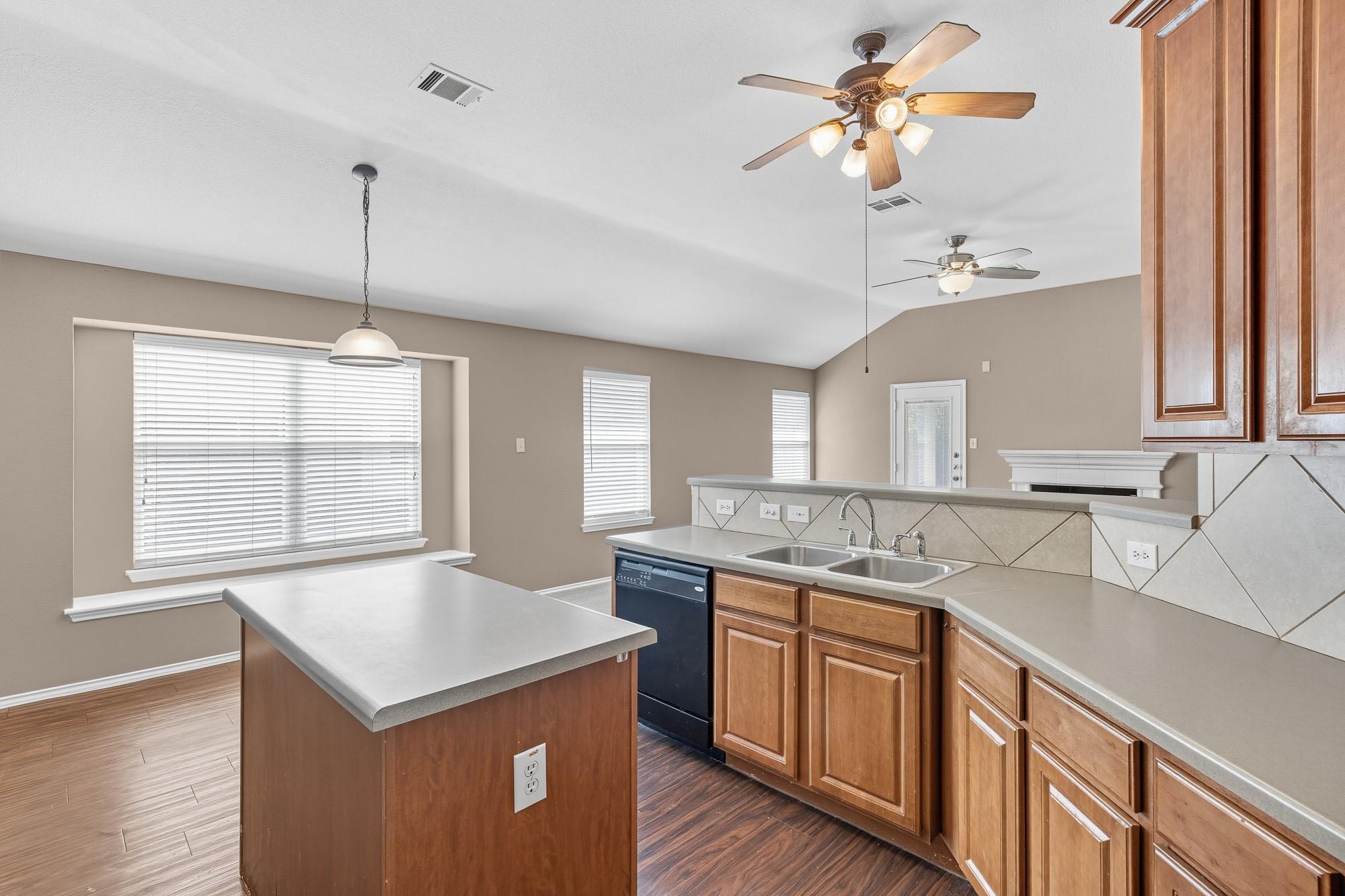 257 Firwood N, Kyle, TX 78640