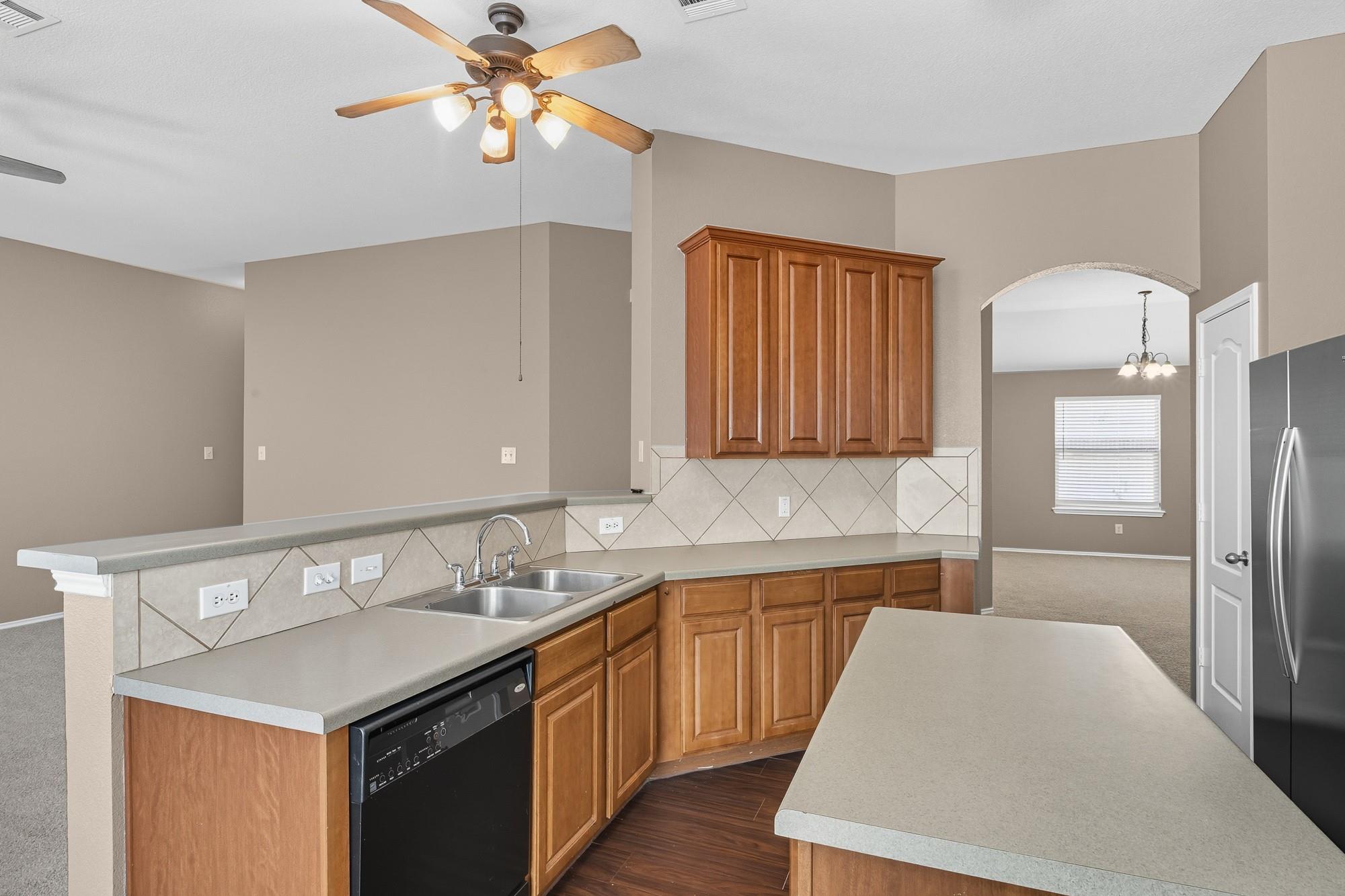 257 Firwood N, Kyle, TX 78640