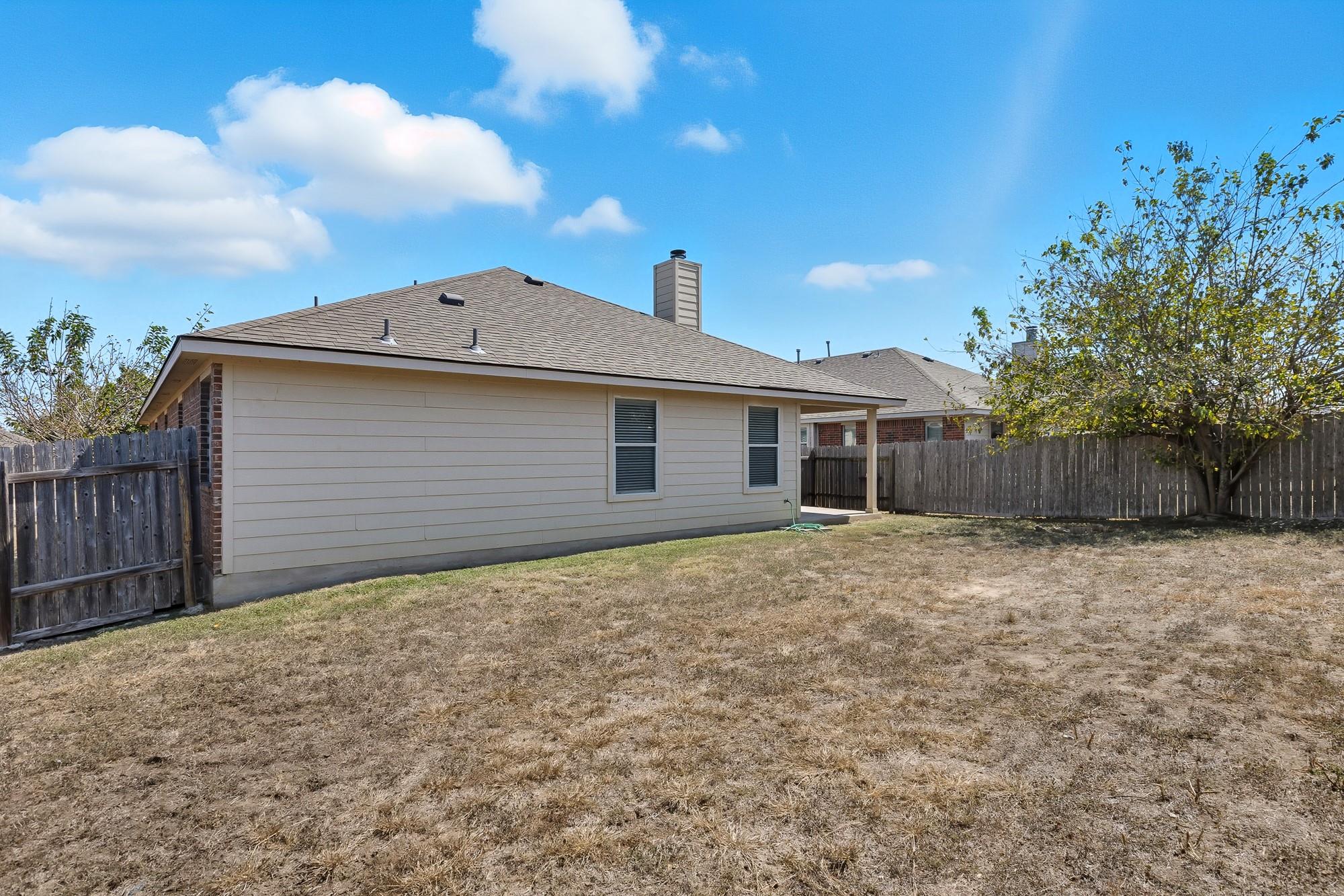 257 Firwood N, Kyle, TX 78640