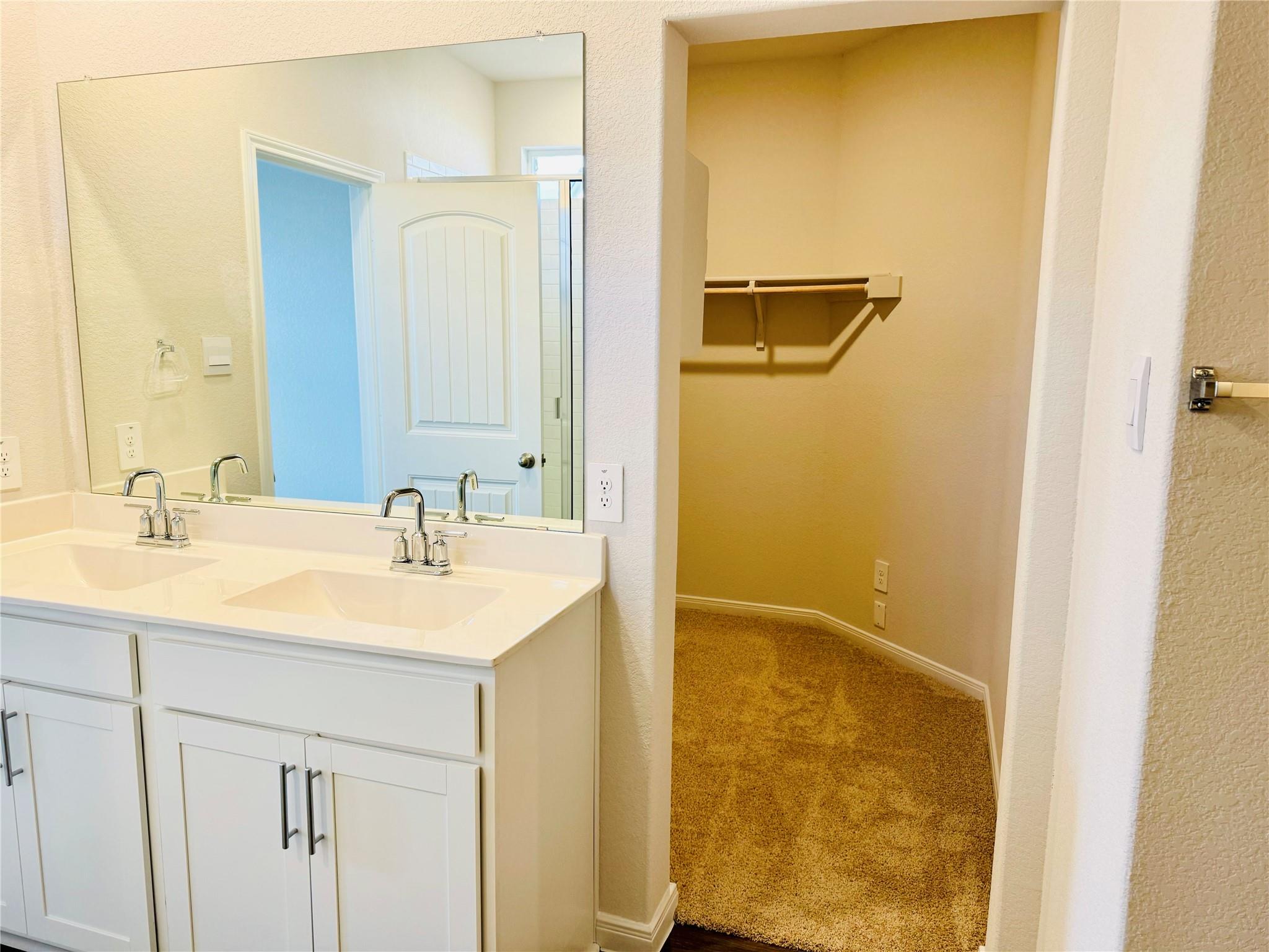 152 Docile Loop, San Marcos, TX 78666