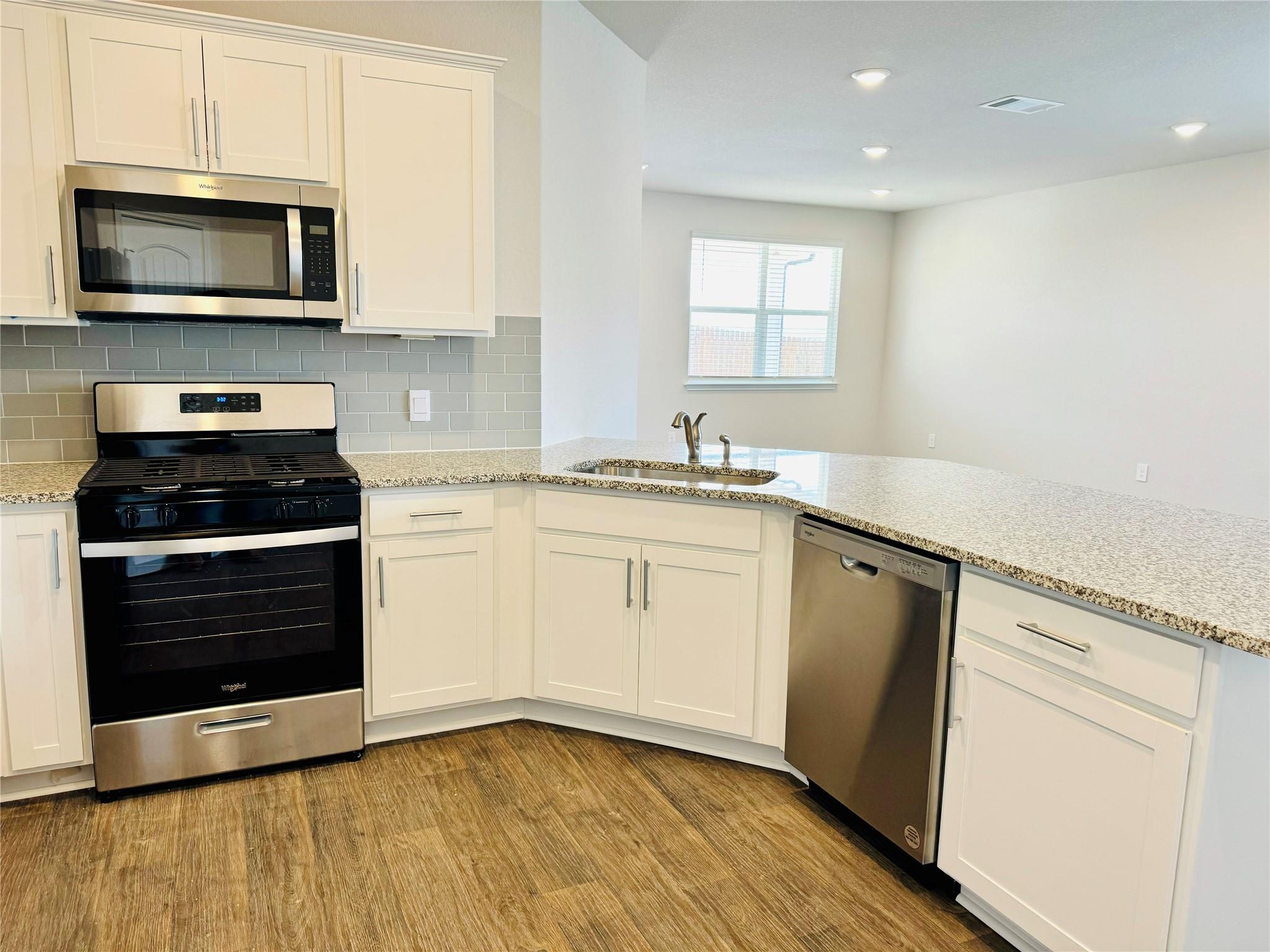 152 Docile Loop, San Marcos, TX 78666