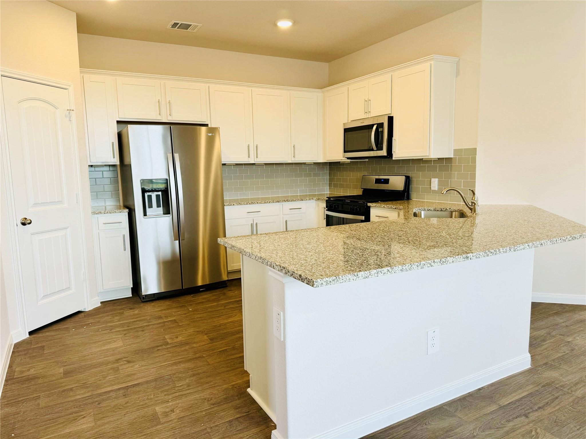 152 Docile Loop, San Marcos, TX 78666