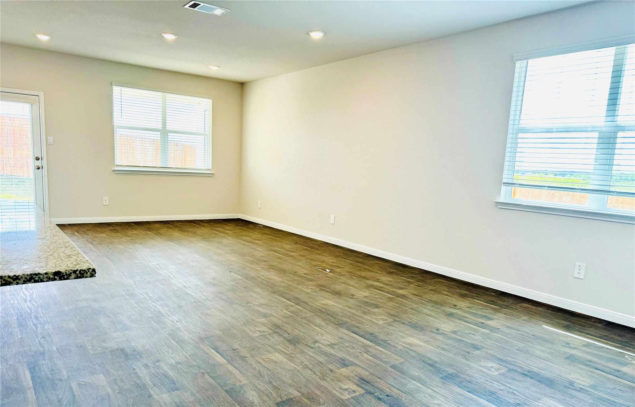 152 Docile Loop, San Marcos, TX 78666