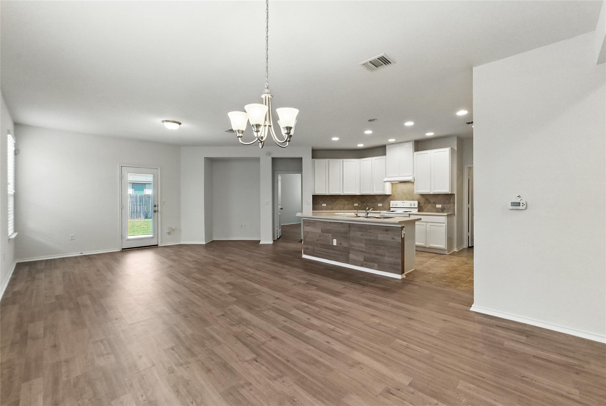 1420 Verdana Dr, Austin, TX 78753