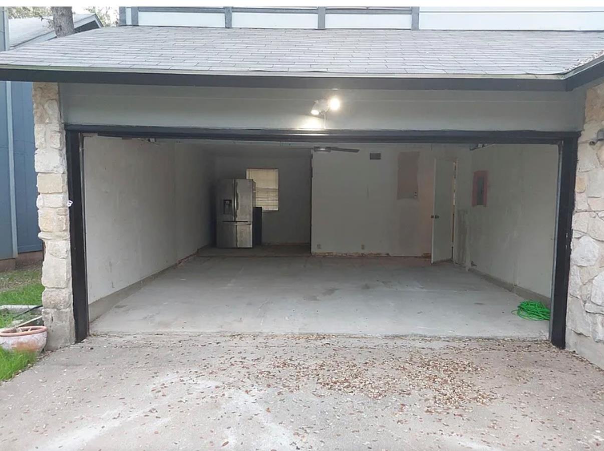 7916 Copano Dr, Austin, TX 78749