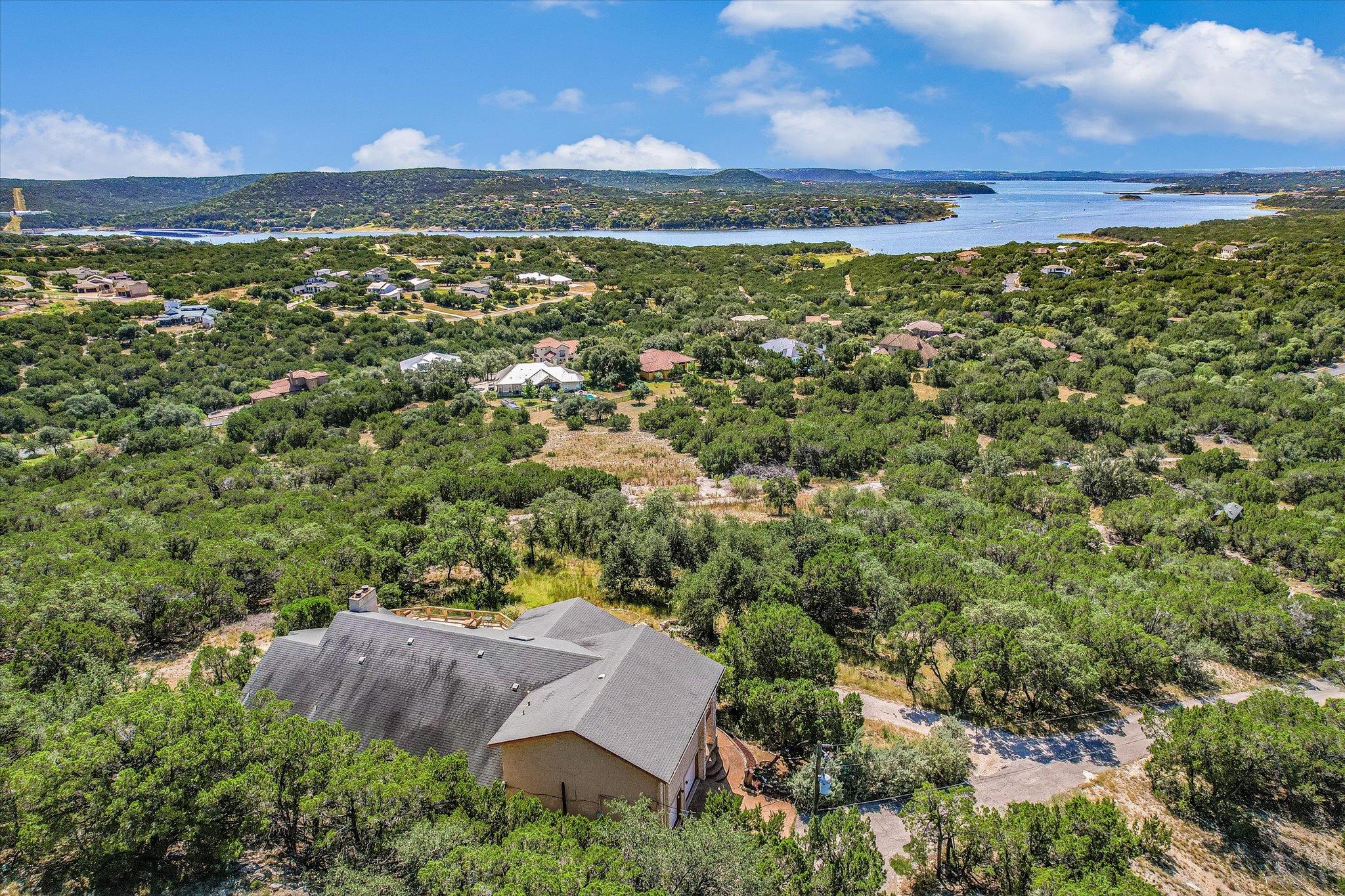 18610 W Reed Parks Rd, Jonestown, TX 78645