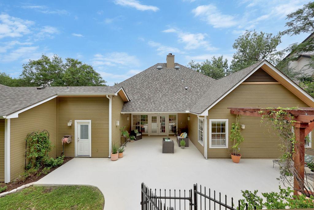 6303 Amberly Pl, Austin, TX 78759