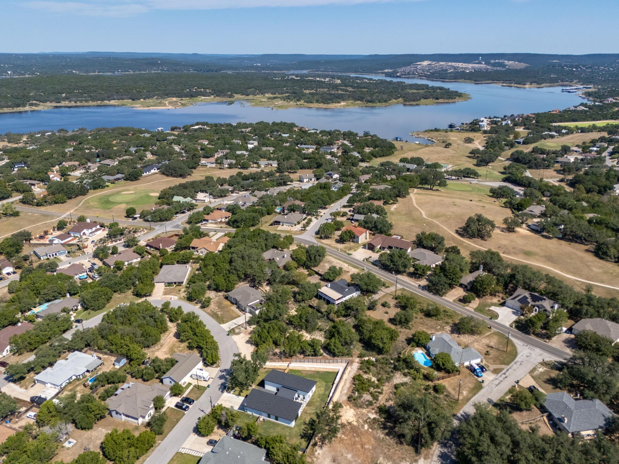 4218 Hillside Dr, Lago Vista, TX 78645
