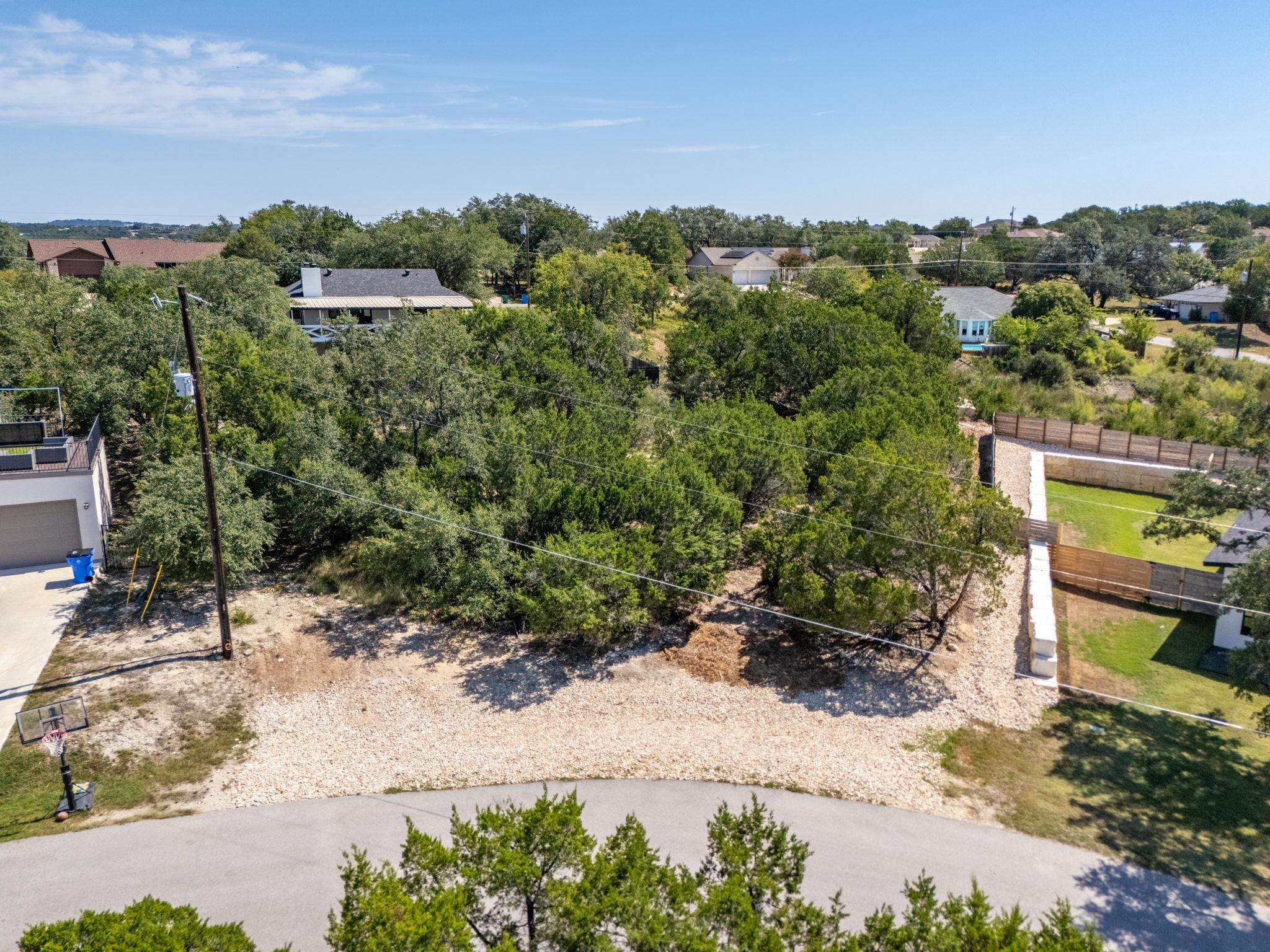 4218 Hillside Dr, Lago Vista, TX 78645