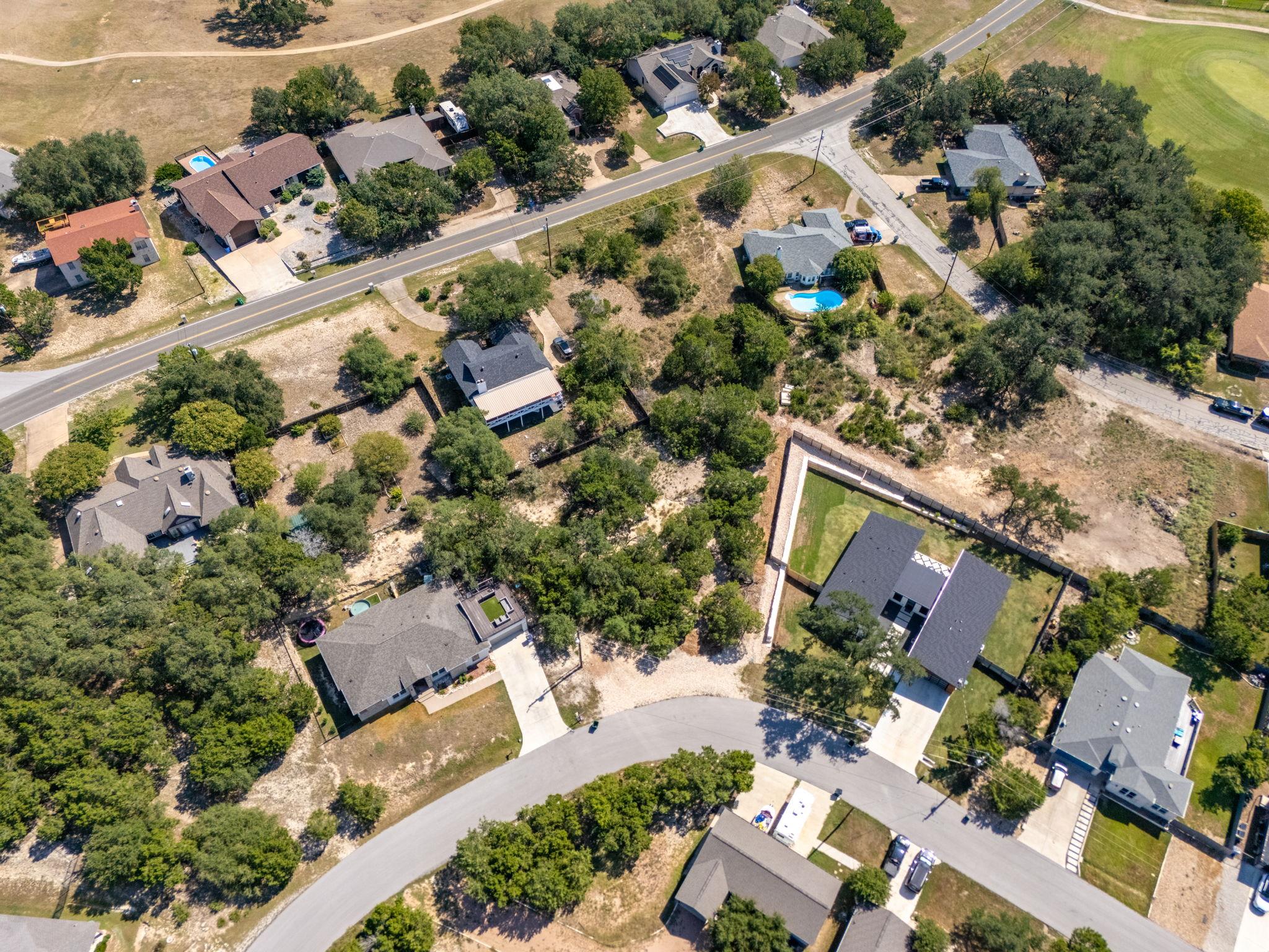 4218 Hillside Dr, Lago Vista, TX 78645