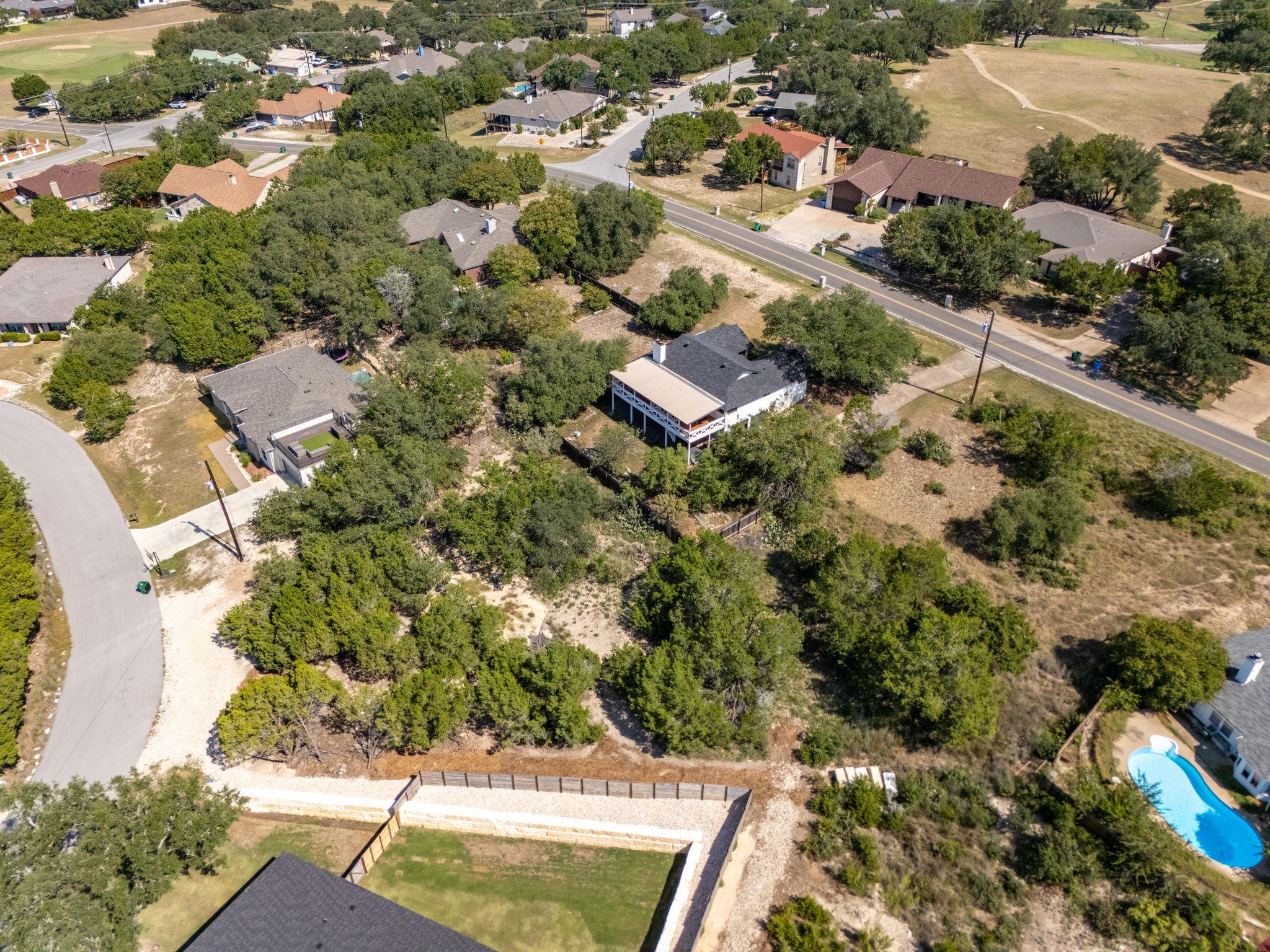 4218 Hillside Dr, Lago Vista, TX 78645