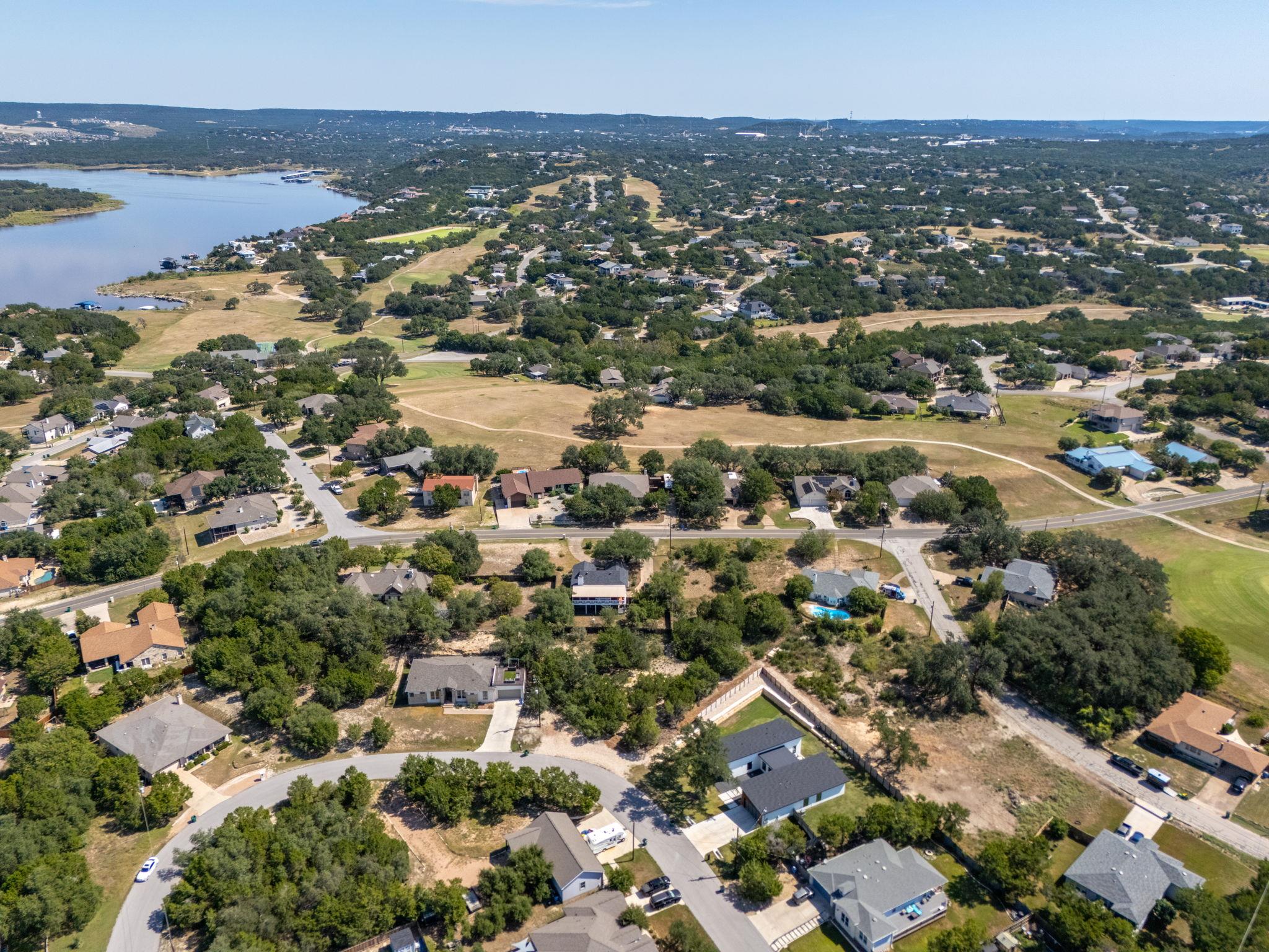 4218 Hillside Dr, Lago Vista, TX 78645