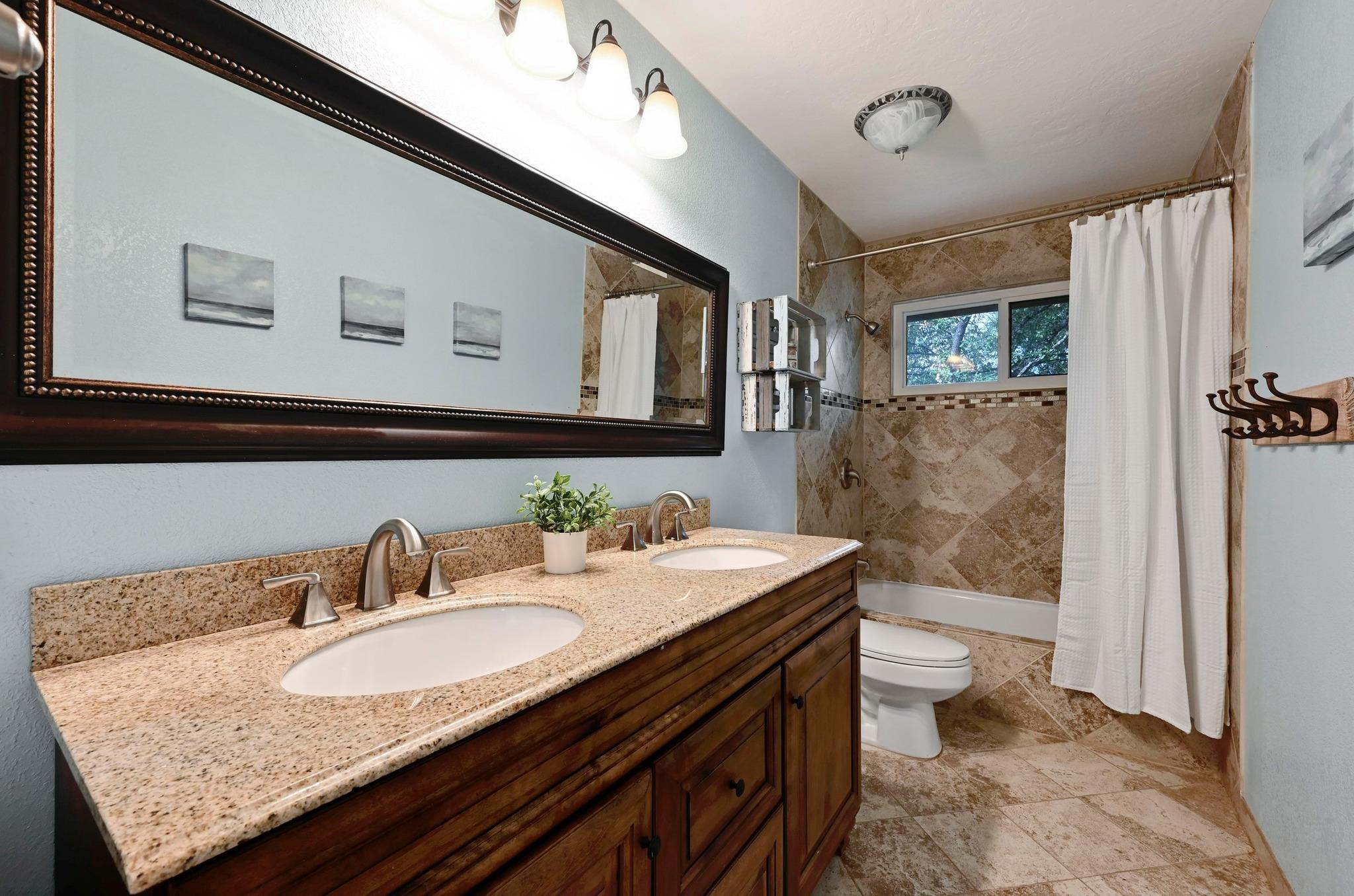 1212 Cardinal Ln, Round Rock, TX 78681