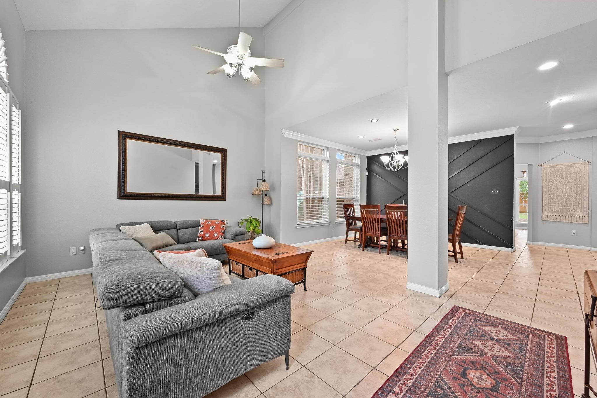 1212 Cardinal Ln, Round Rock, TX 78681