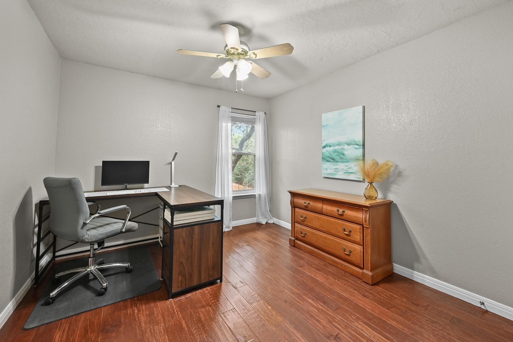 1212 Cardinal Ln, Round Rock, TX 78681