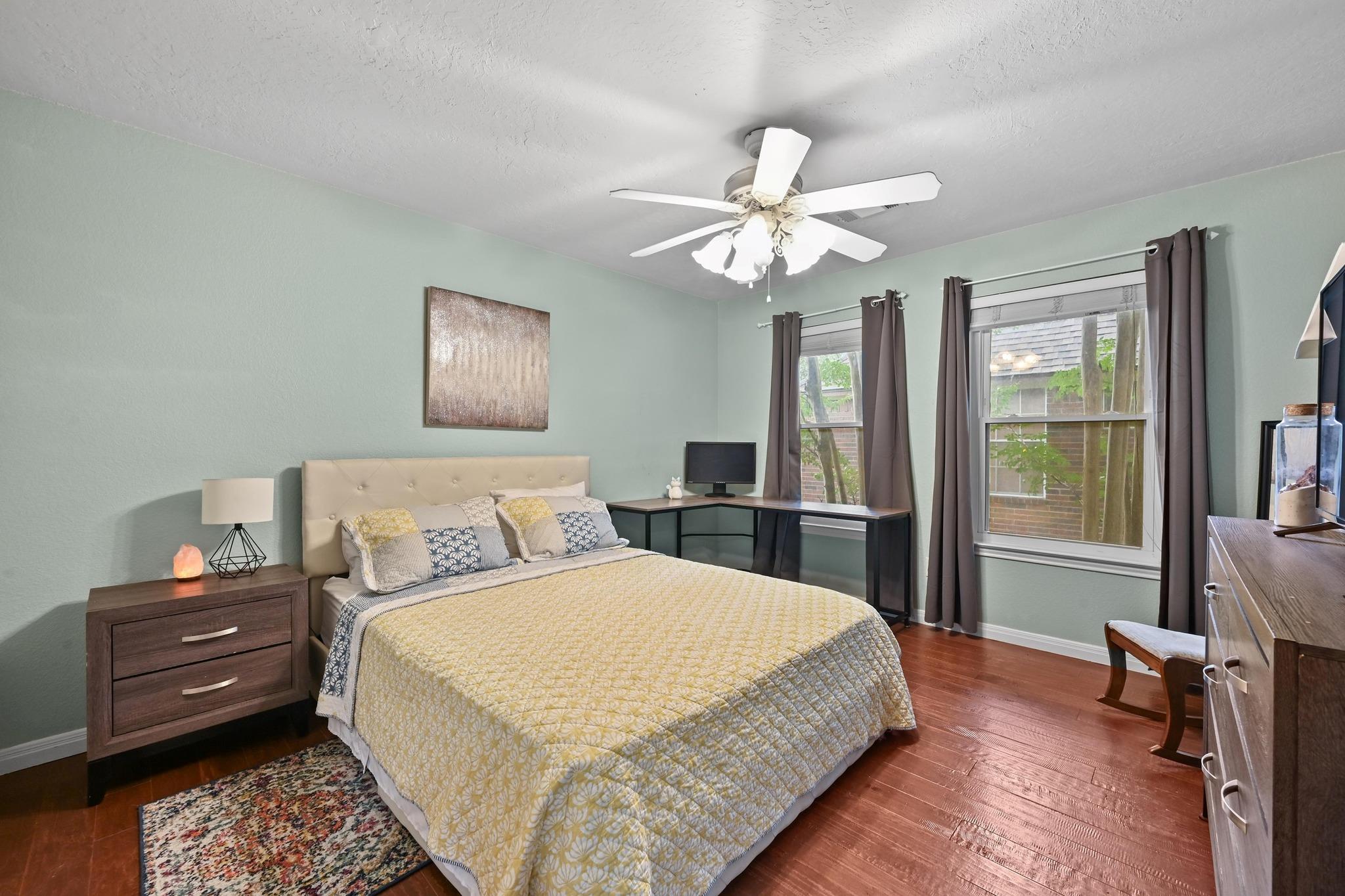 1212 Cardinal Ln, Round Rock, TX 78681