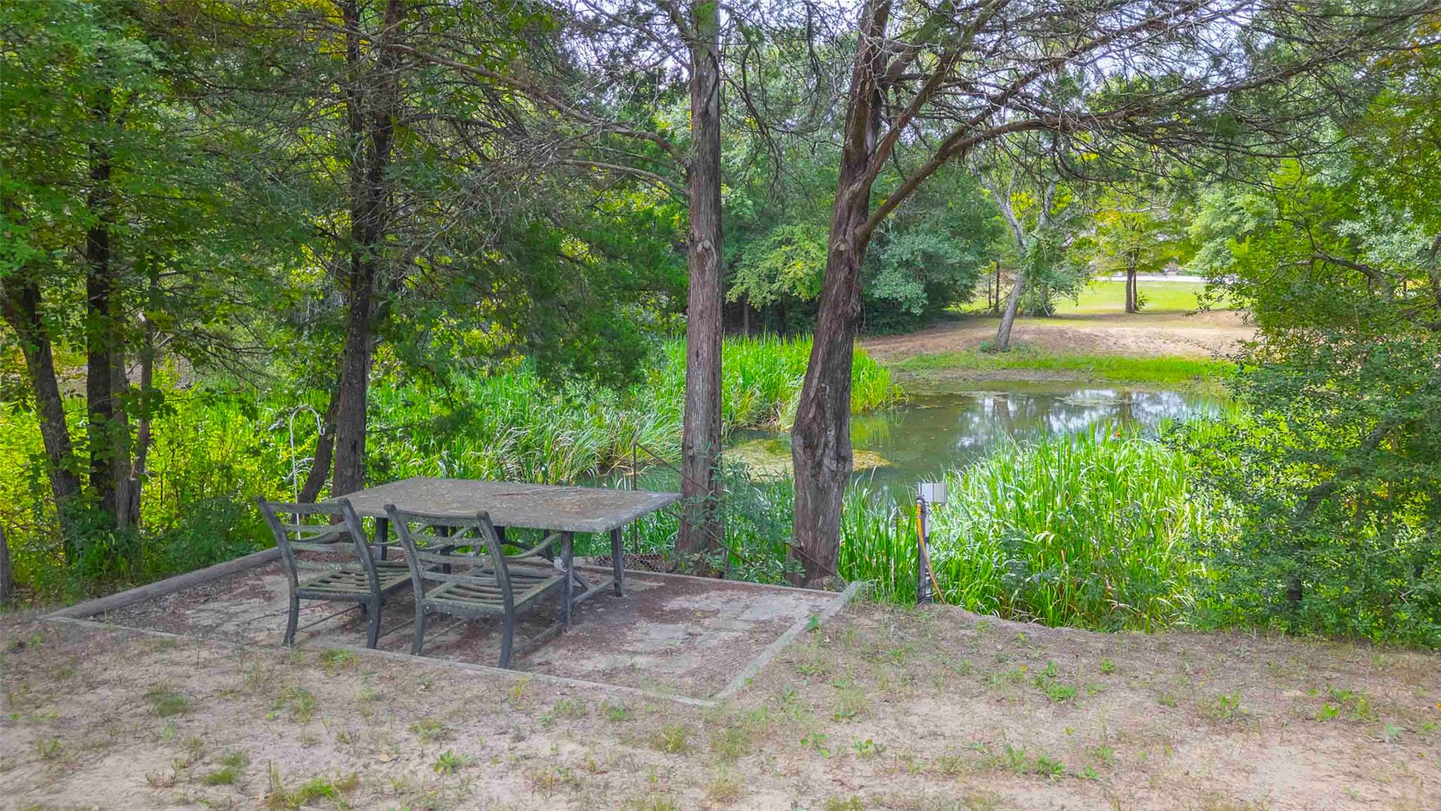 9695 County Road 321, Caldwell, TX 77836