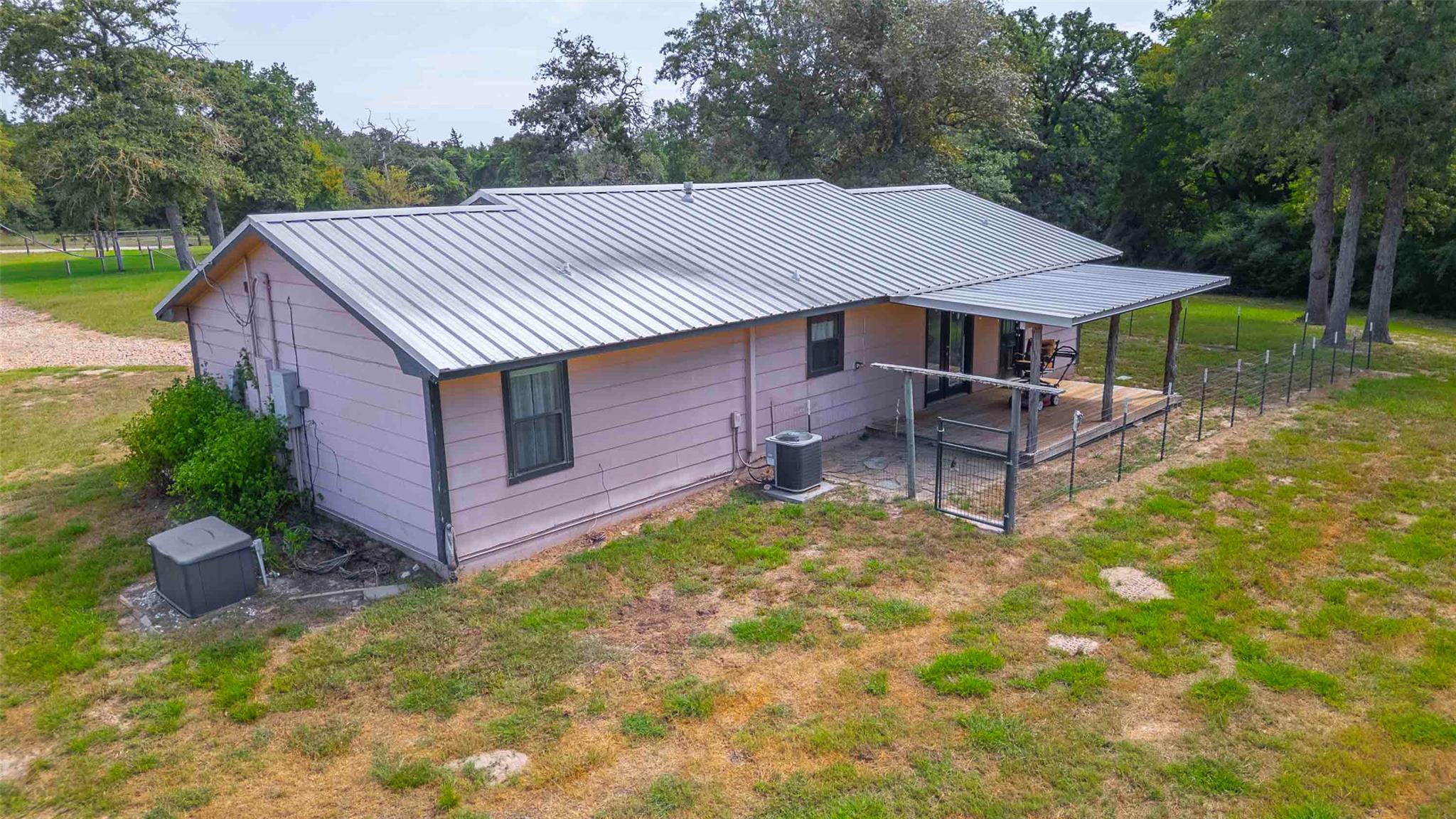 9695 County Road 321, Caldwell, TX 77836