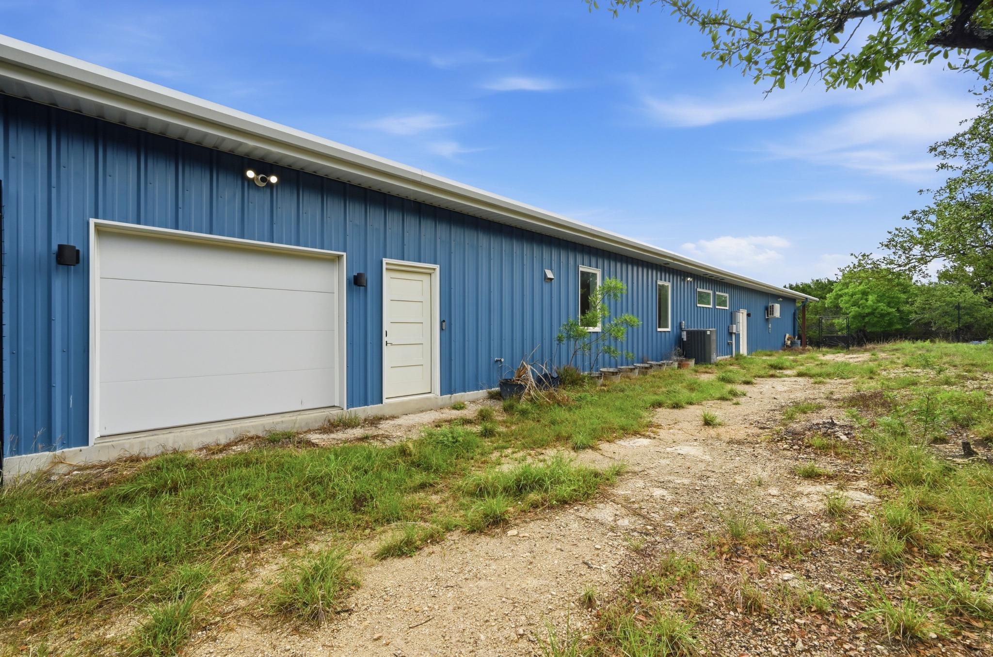 2300 Stagecoach Ranch Loop # B, Dripping Springs, TX 78620
