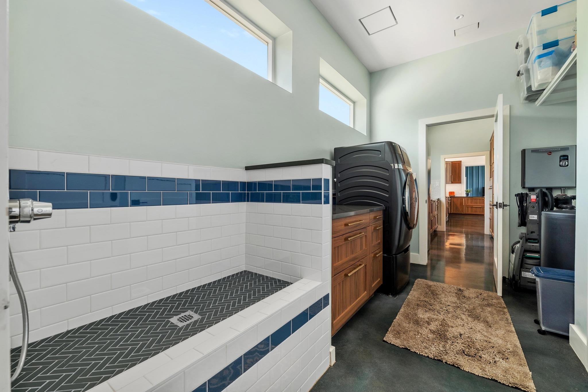 2300 Stagecoach Ranch Loop # B, Dripping Springs, TX 78620