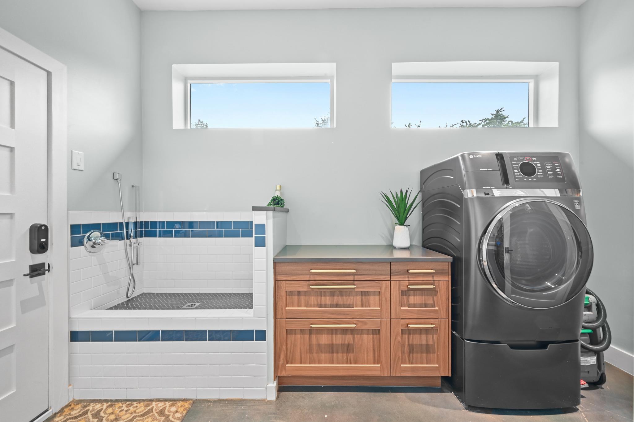 2300 Stagecoach Ranch Loop # B, Dripping Springs, TX 78620