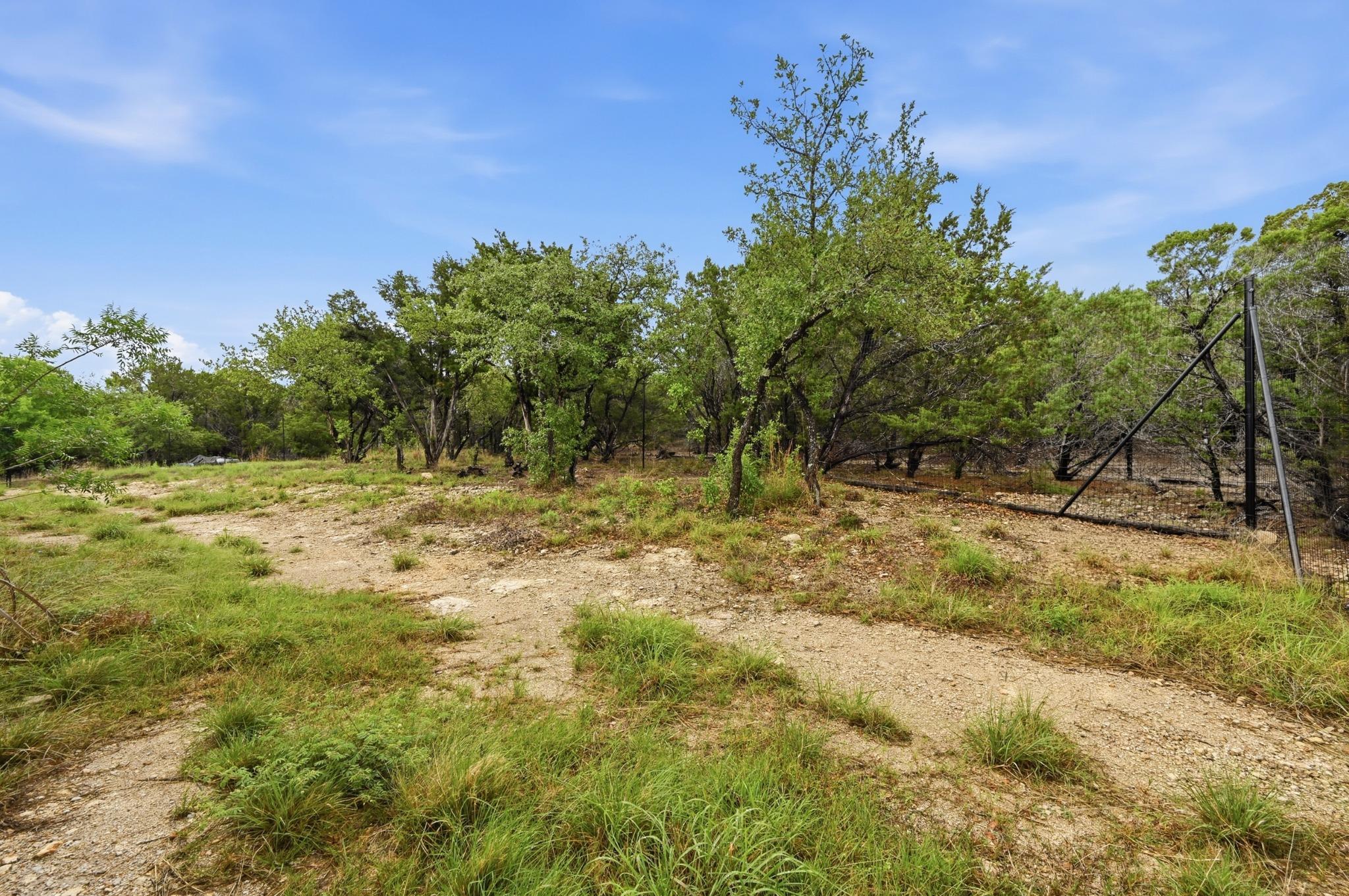 2300 Stagecoach Ranch Loop # B, Dripping Springs, TX 78620