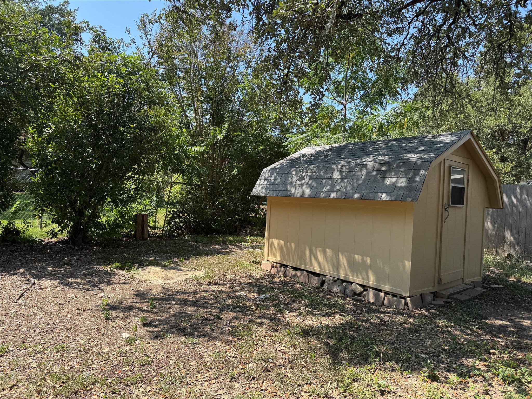 2207 N Cannes Dr, Cedar Park, TX 78613