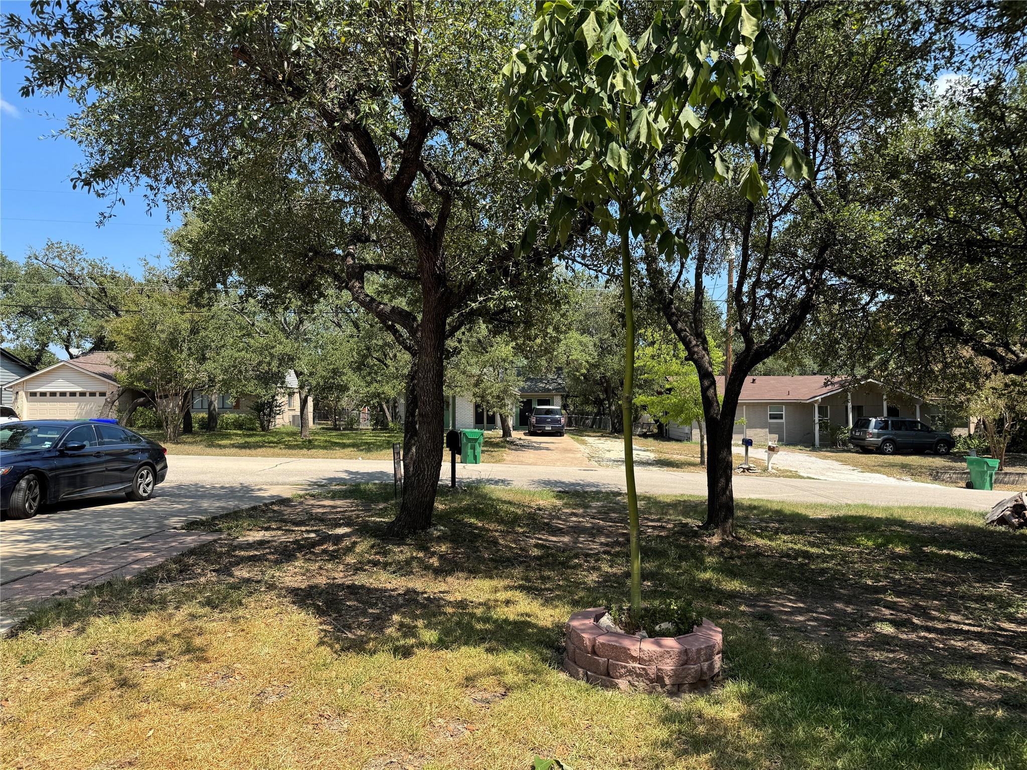 2207 N Cannes Dr, Cedar Park, TX 78613