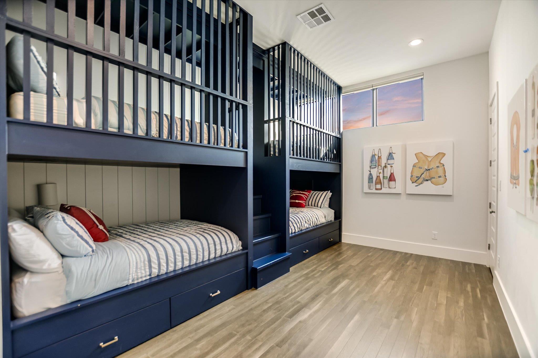 209 Houdini Way, Kingsland, TX 78639