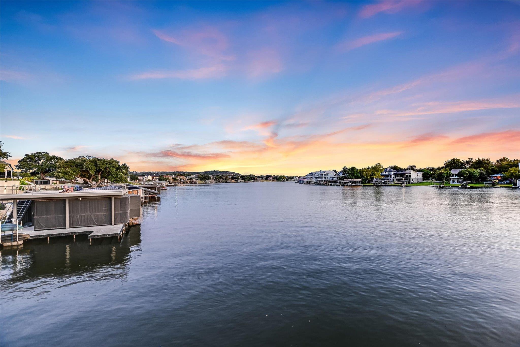 209 Houdini Way, Kingsland, TX 78639