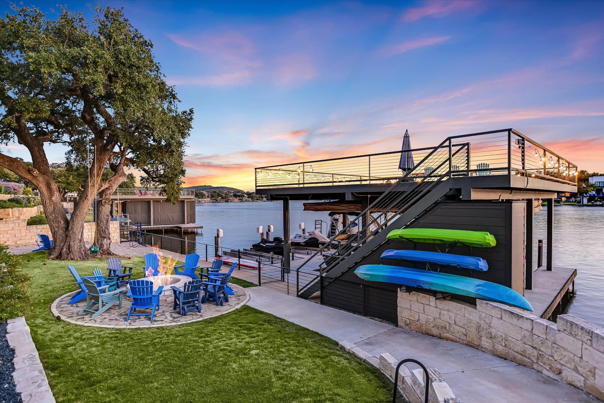 209 Houdini Way, Kingsland, TX 78639