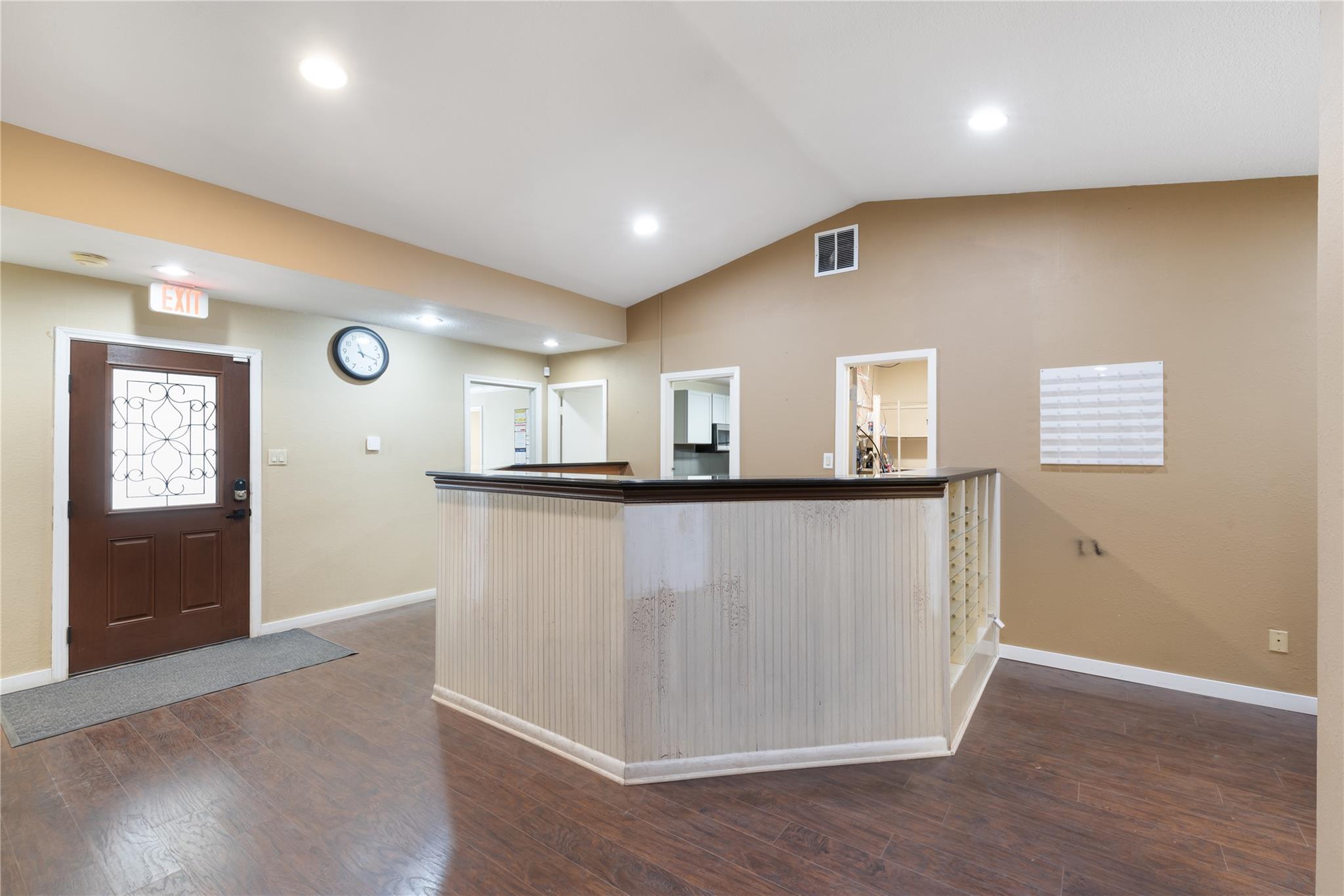 2207 W Parmer Ln, Austin, TX 78727