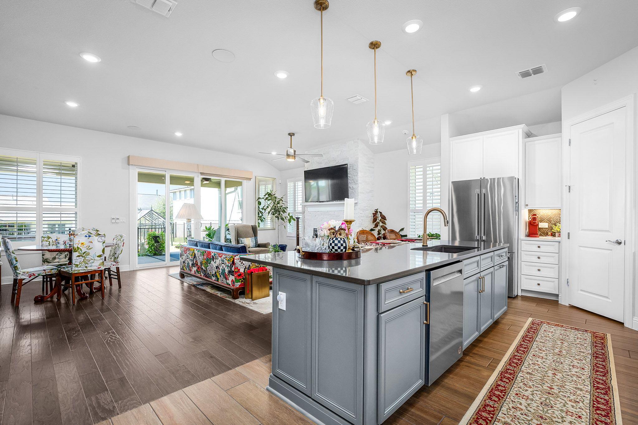 115 Twisting Crest Cv, San Marcos, TX 78666