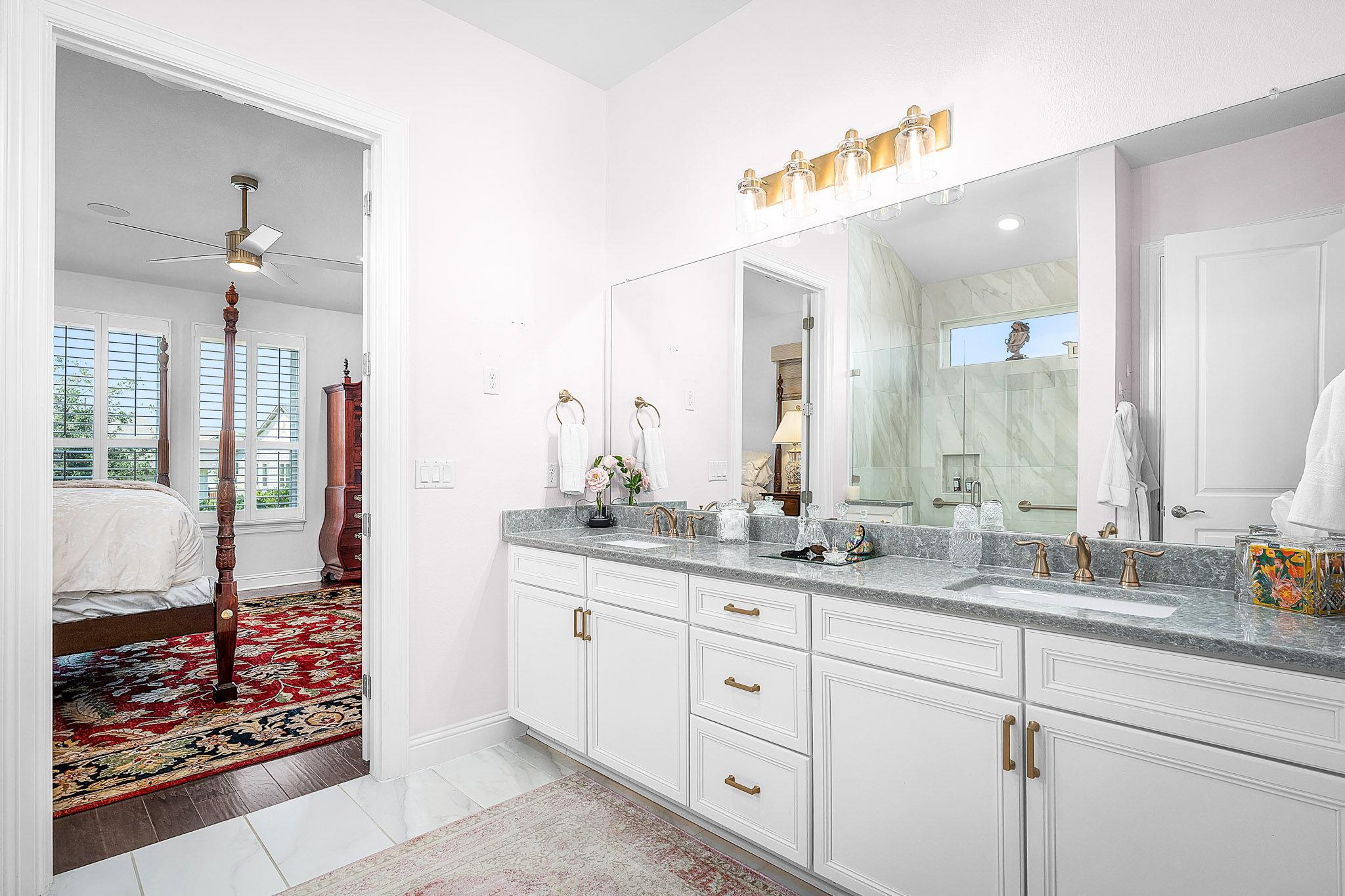 115 Twisting Crest Cv, San Marcos, TX 78666