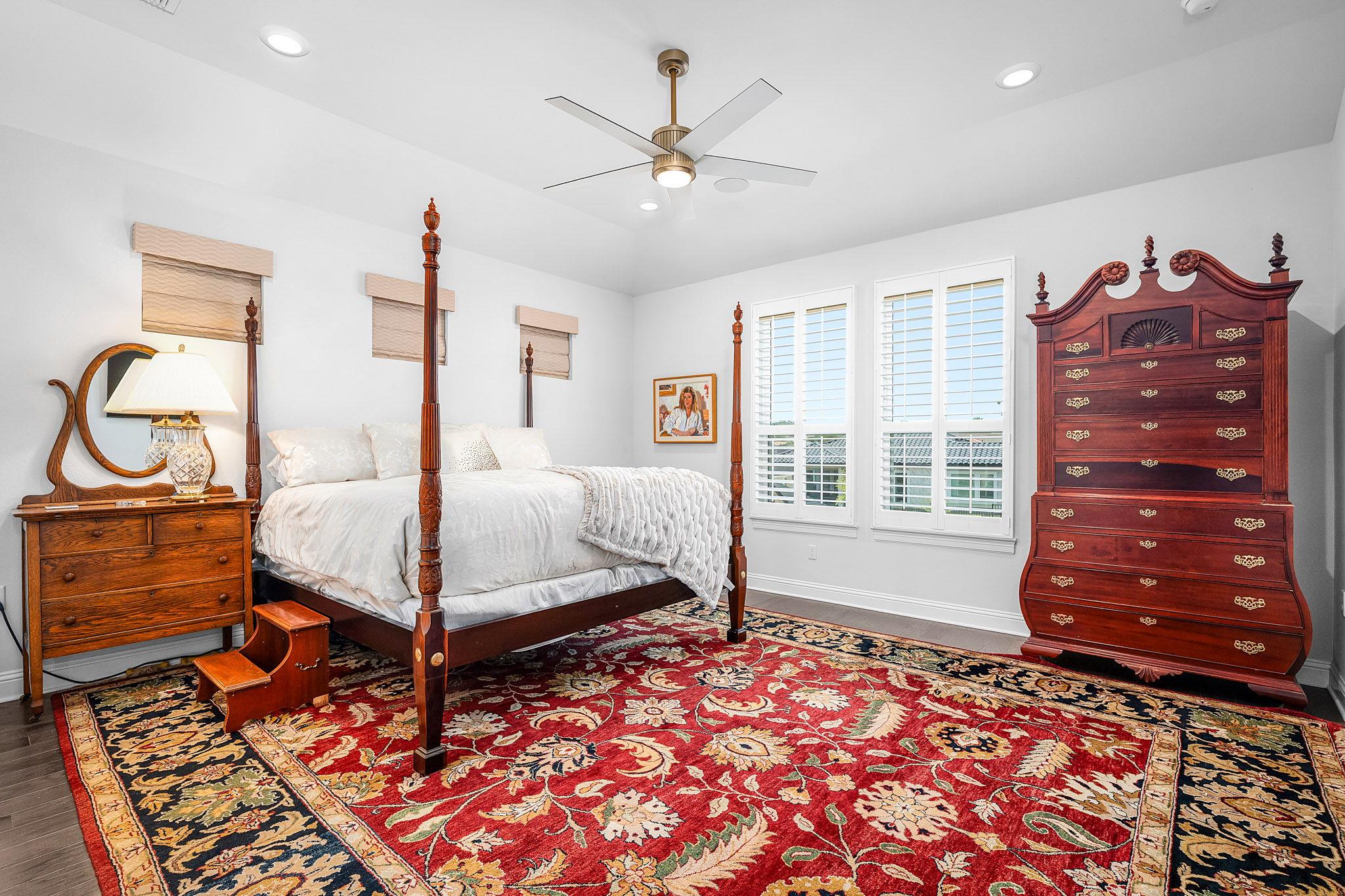 115 Twisting Crest Cv, San Marcos, TX 78666