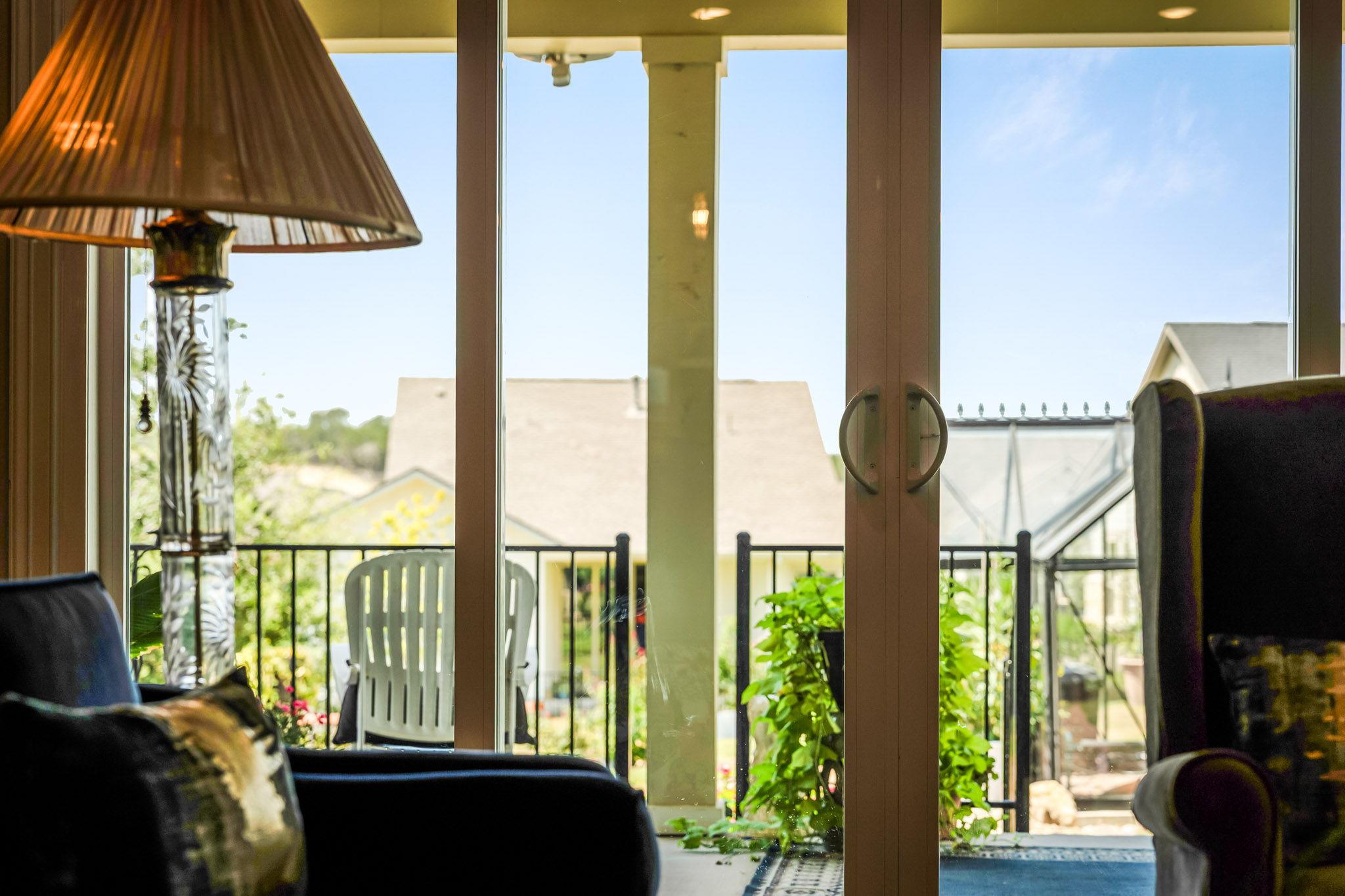 115 Twisting Crest Cv, San Marcos, TX 78666